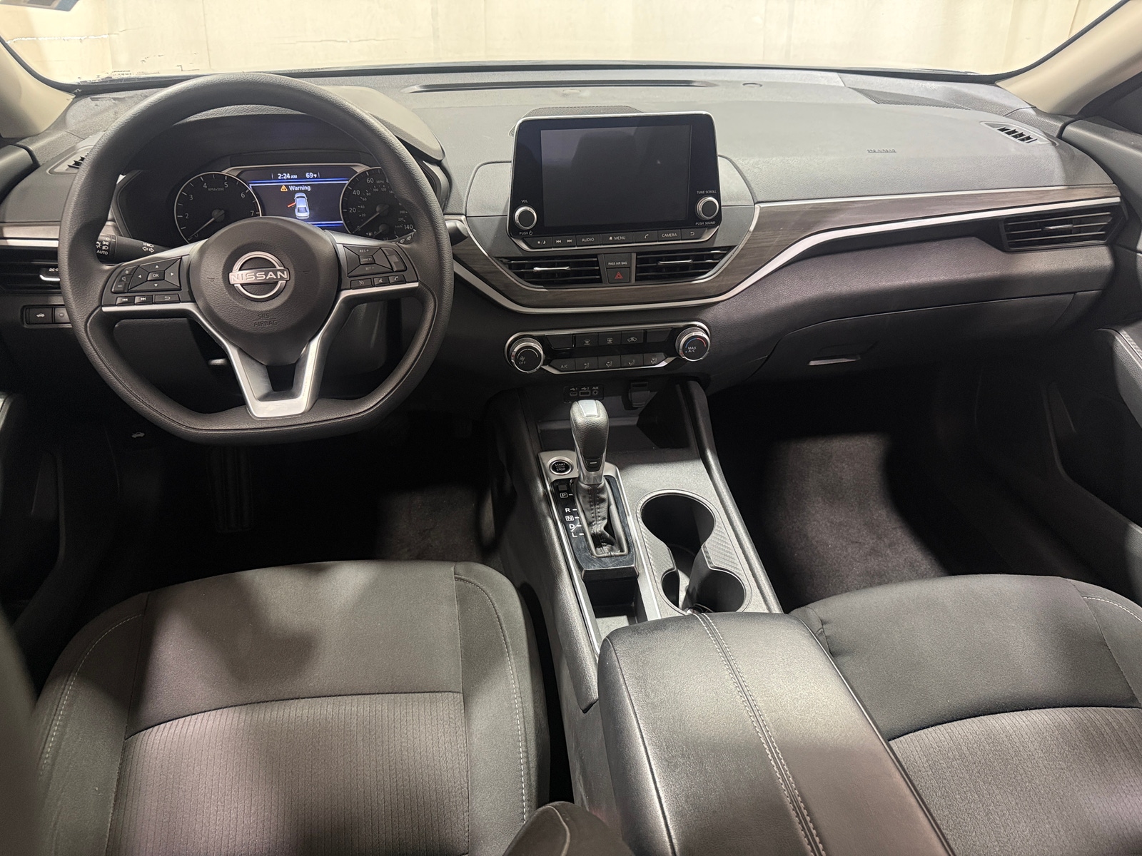 Thumbnail: 2025 Nissan Altima - 3