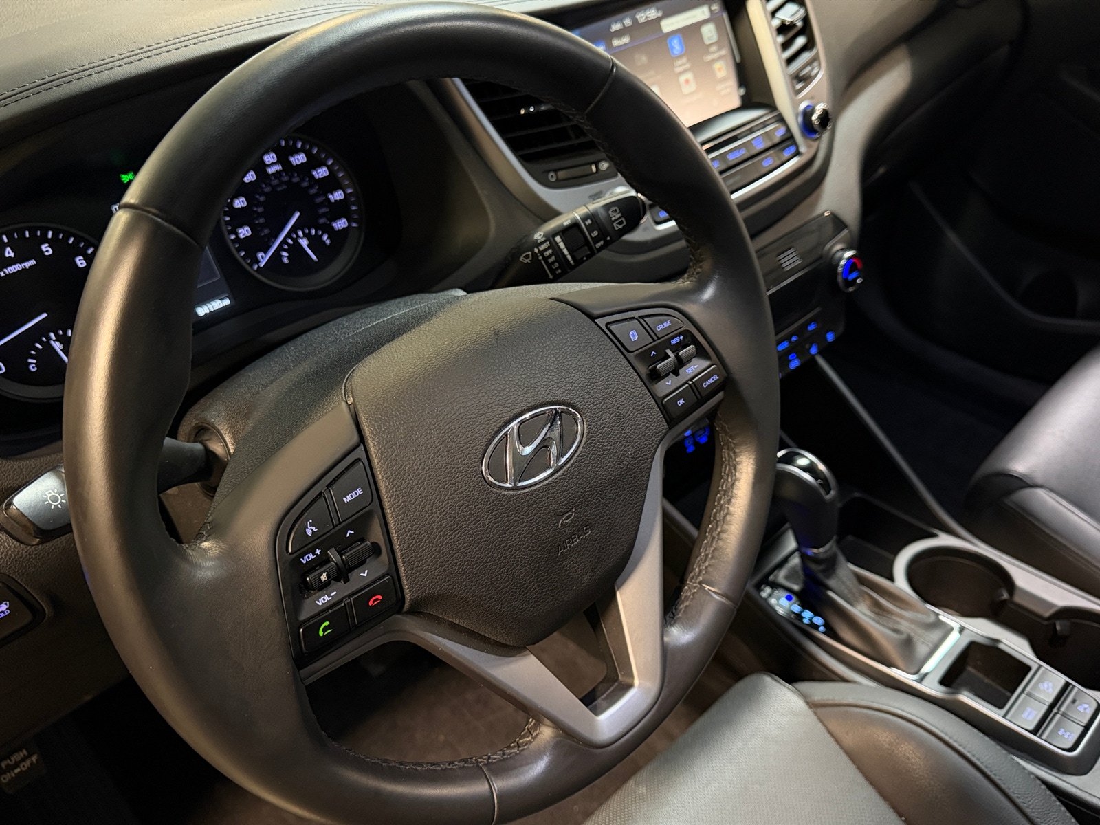 Thumbnail: 2017 Hyundai Tucson - 4