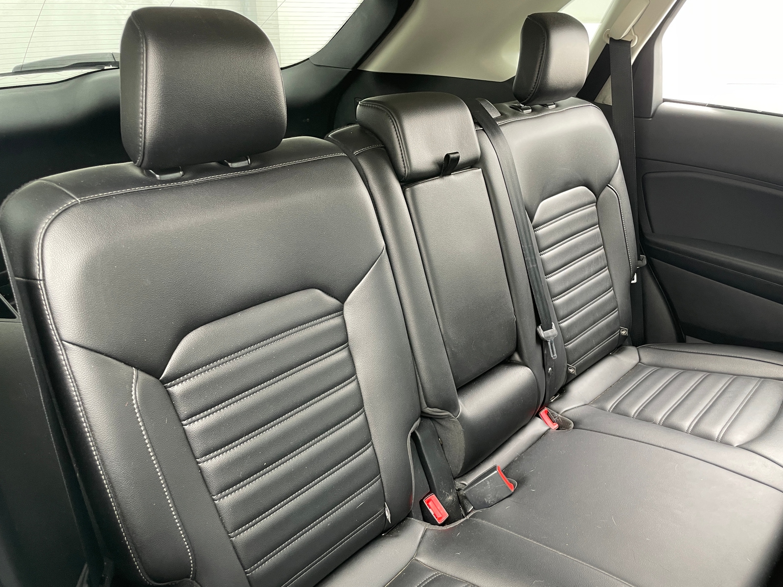 Thumbnail: 2020 Ford Edge - 5