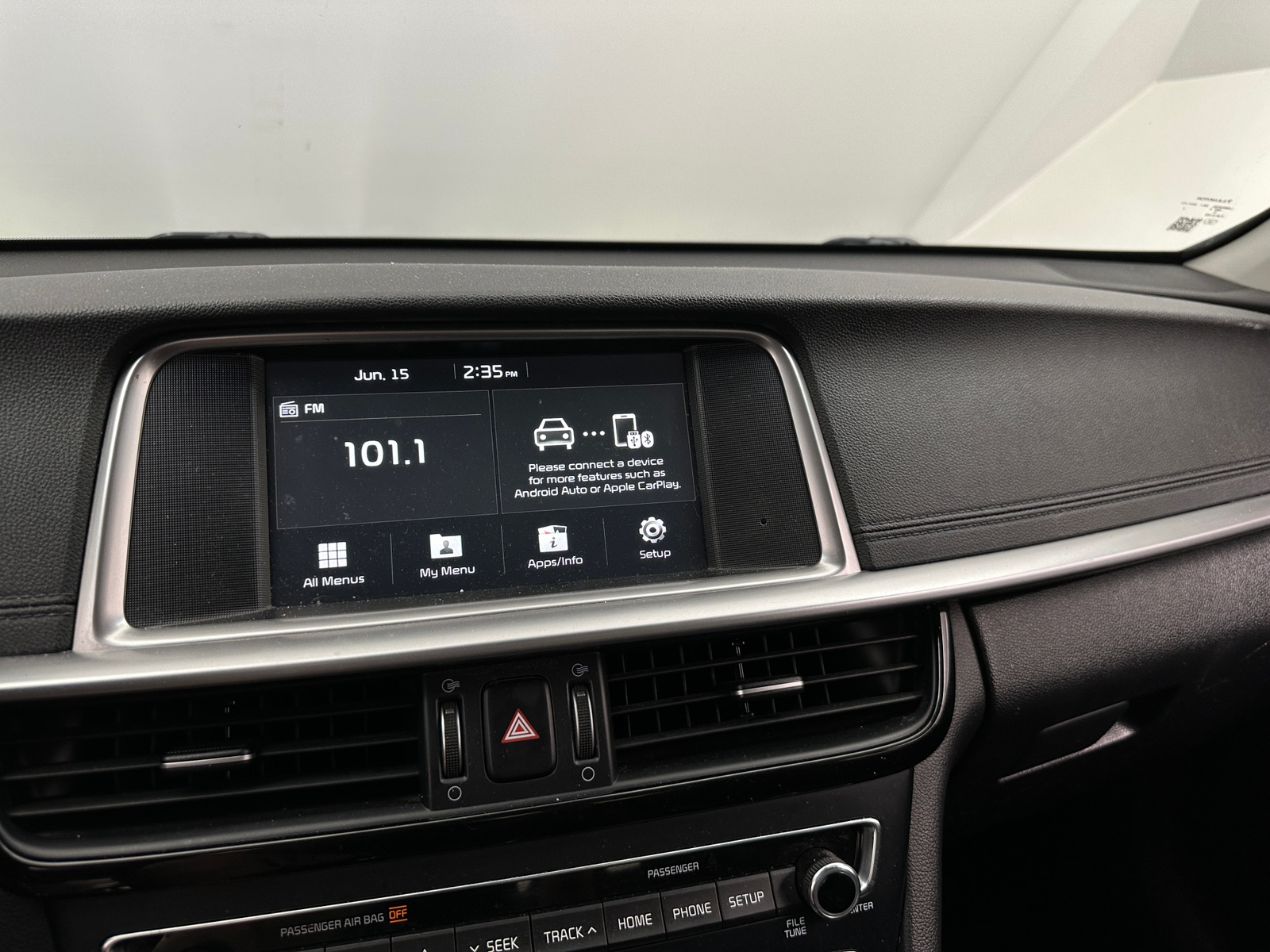 Thumbnail: 2020 Kia Optima - 4