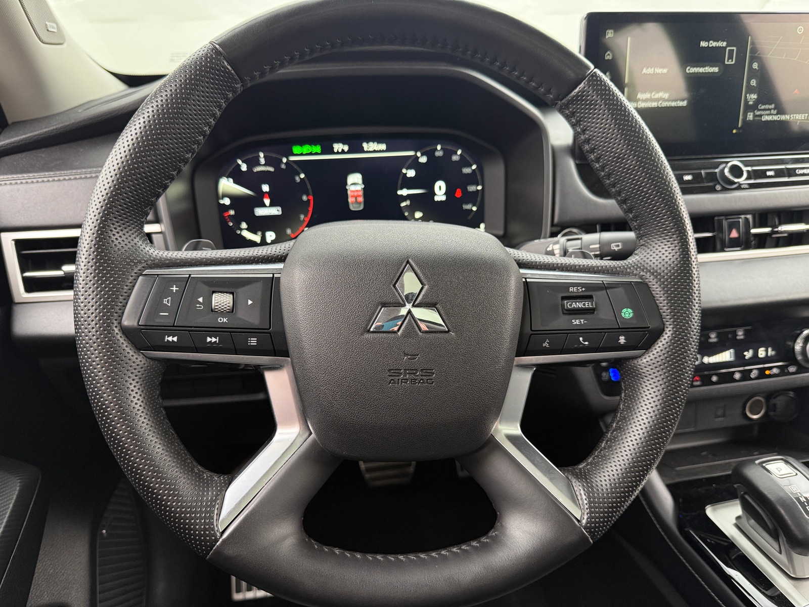 Thumbnail: 2025 Mitsubishi Outlander - 4