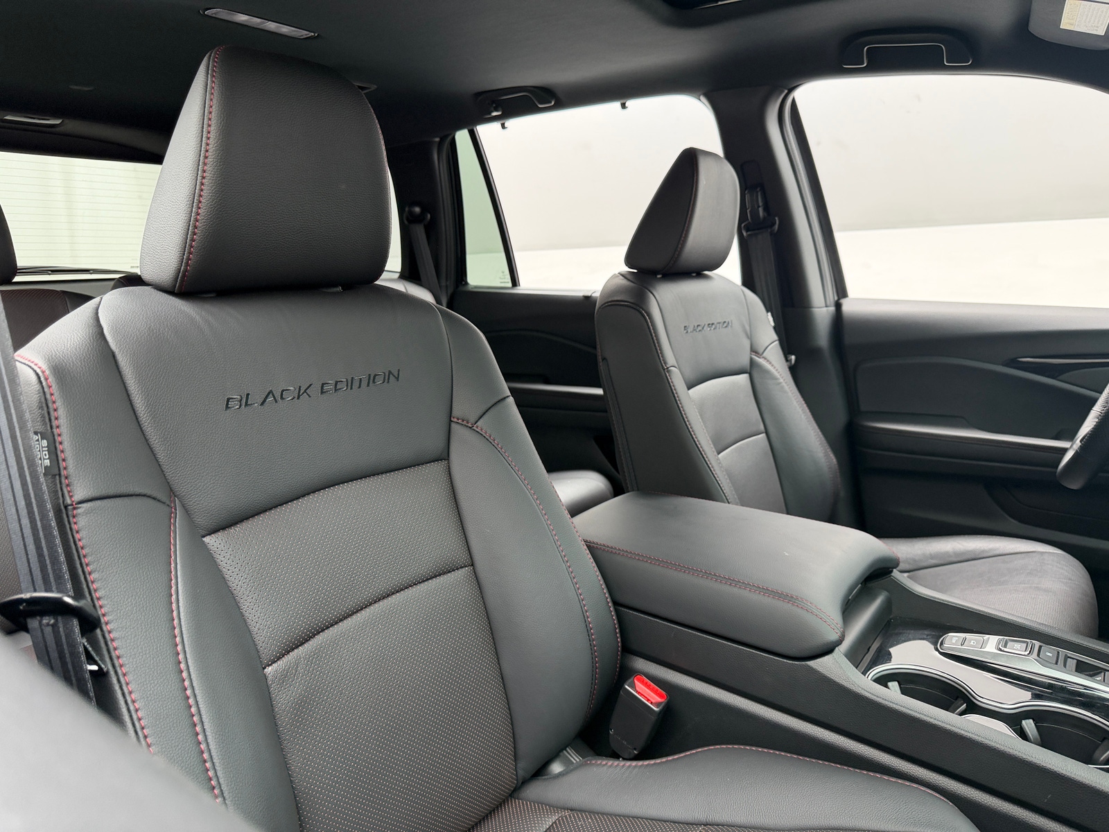 Thumbnail: 2025 Honda Passport - 2