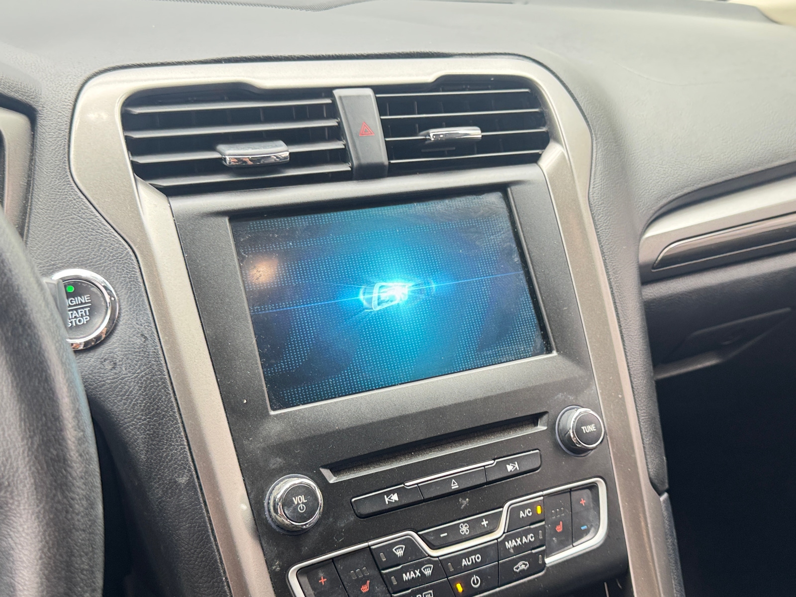 Thumbnail: 2017 Ford Fusion - 4