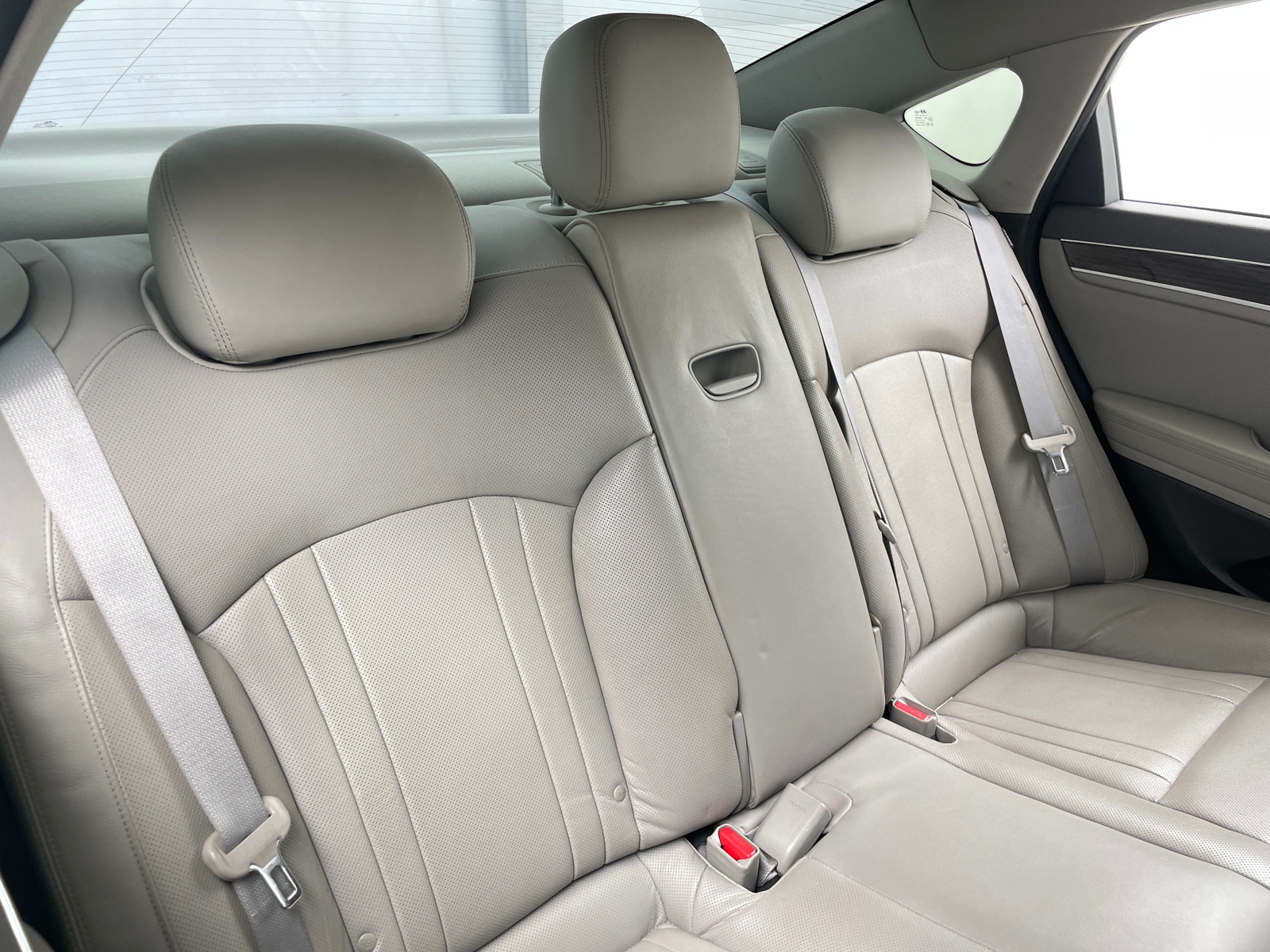 Thumbnail: 2016 Hyundai Genesis - 5