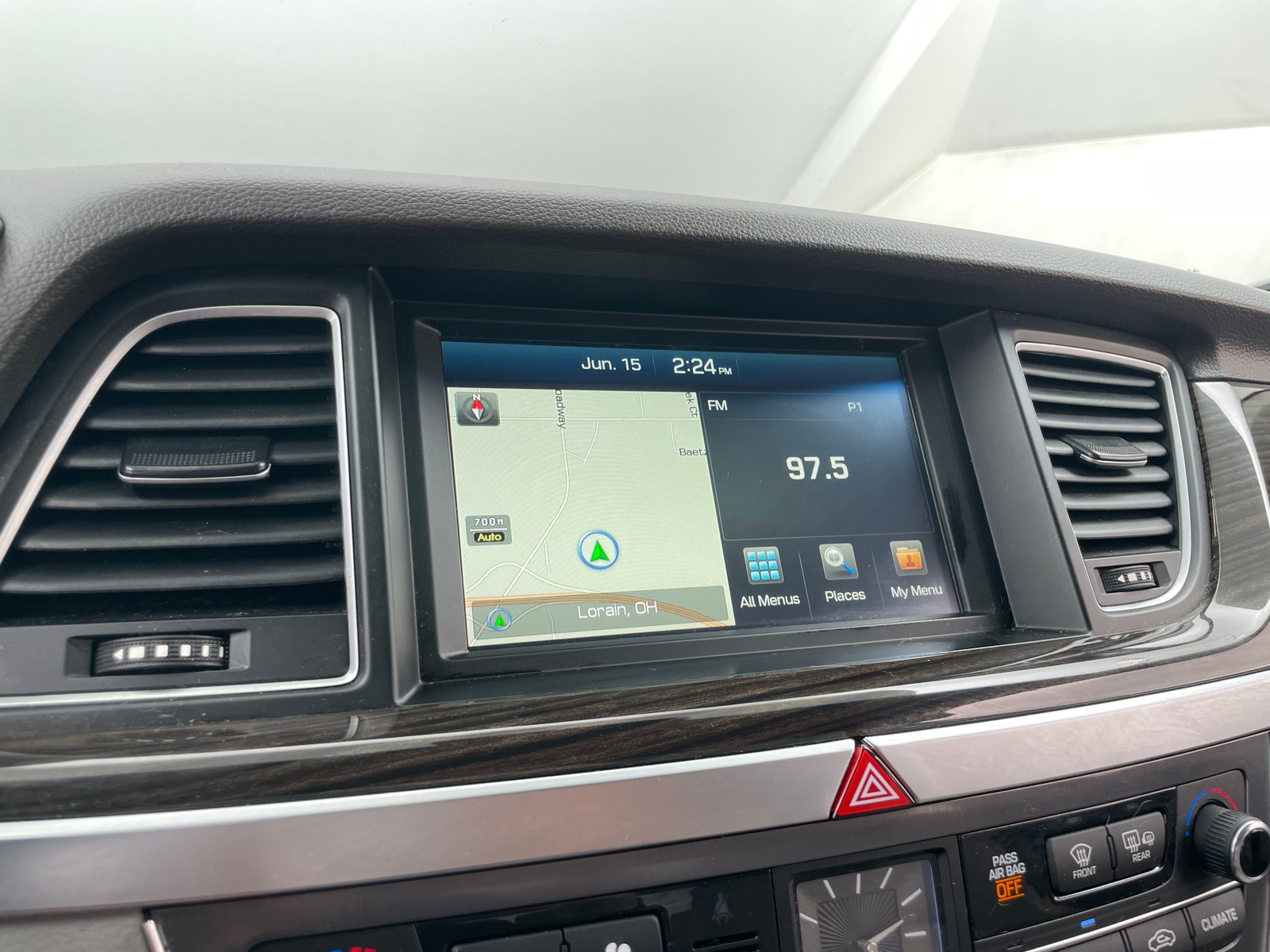 Thumbnail: 2016 Hyundai Genesis - 3