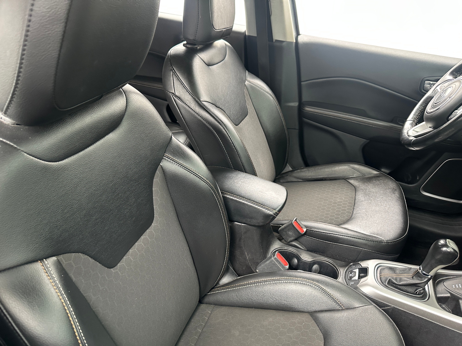 Thumbnail: 2020 Jeep Compass - 2