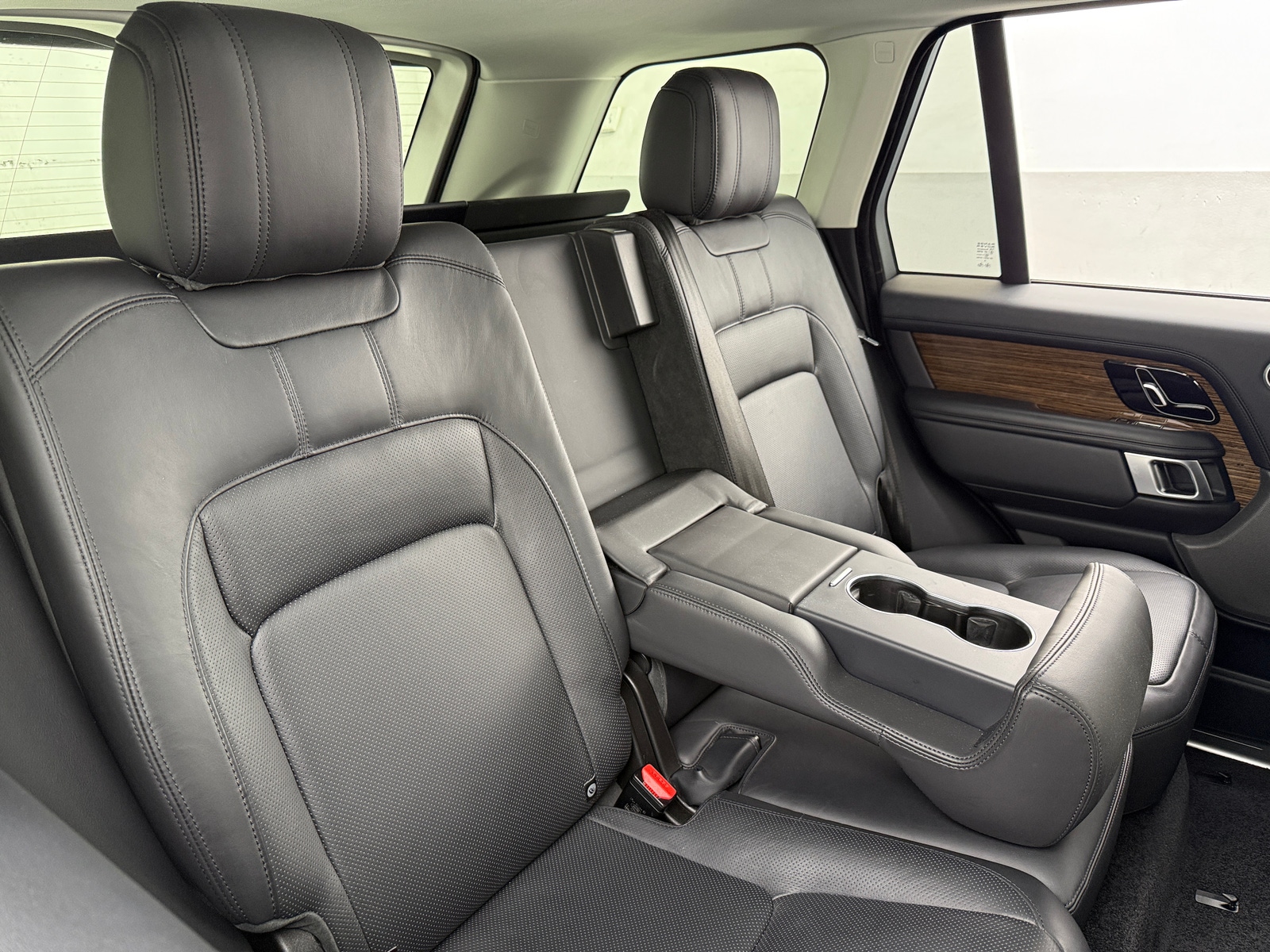 Thumbnail: 2019 Land Rover Range Rover - 5