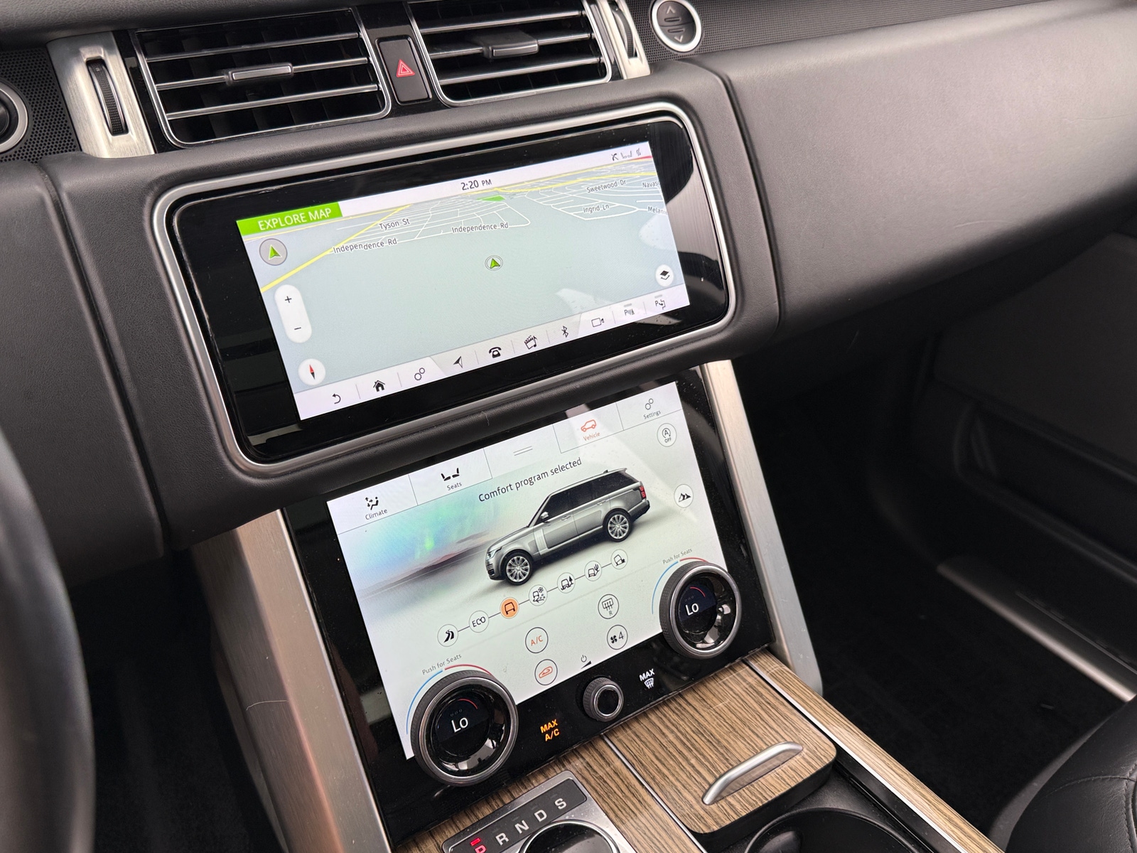 Thumbnail: 2019 Land Rover Range Rover - 3