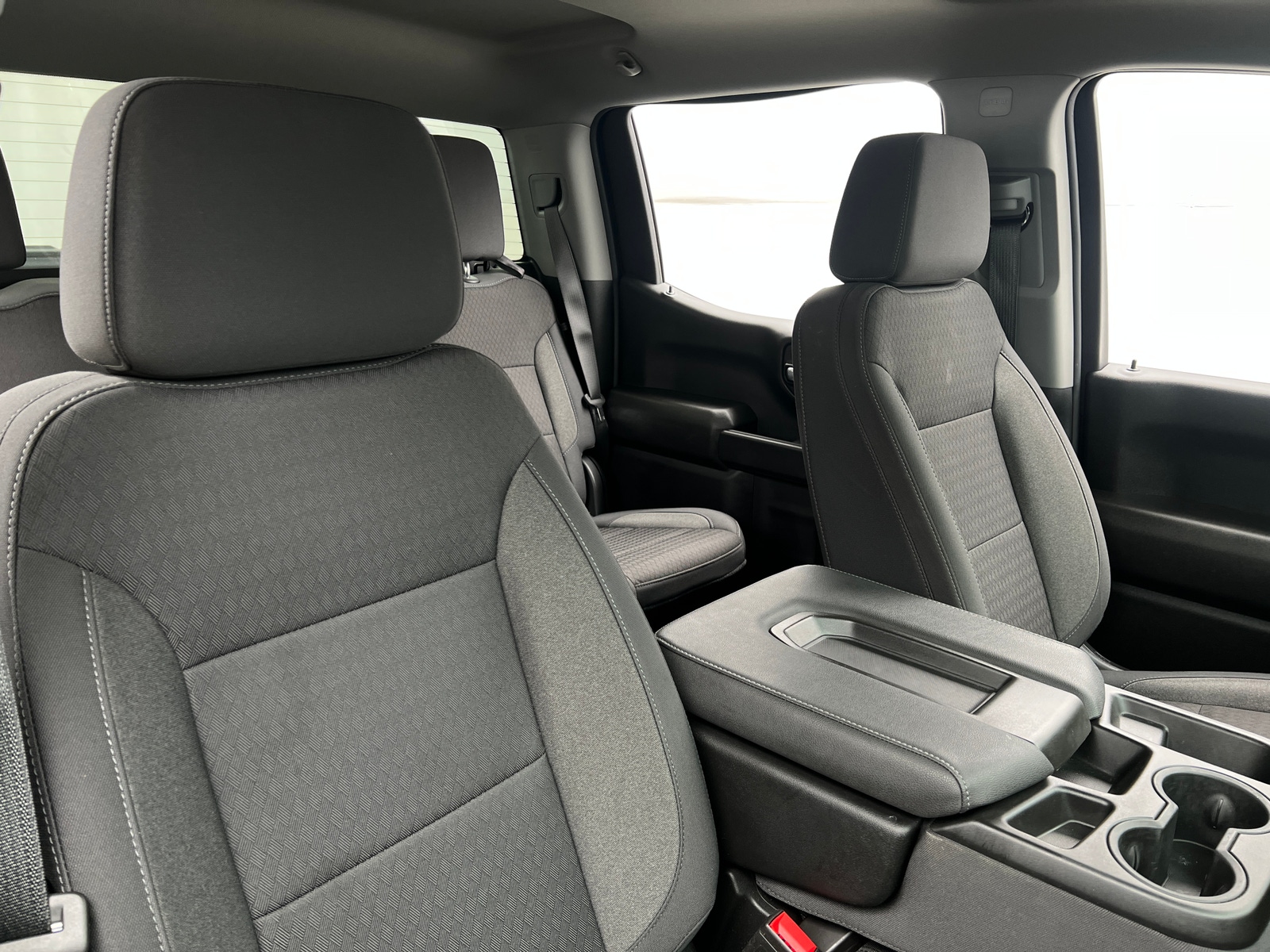 Thumbnail: 2025 Chevrolet Silverado 1500 - 2