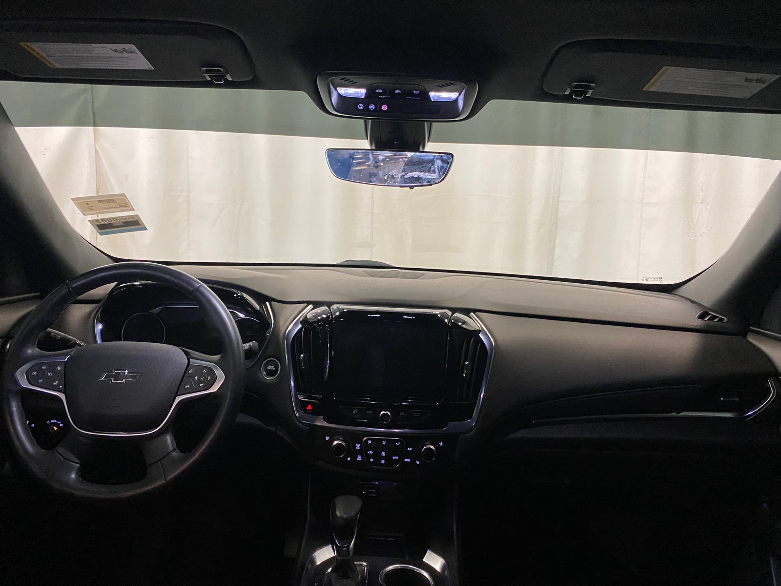 Thumbnail: 2023 Chevrolet Traverse - 2