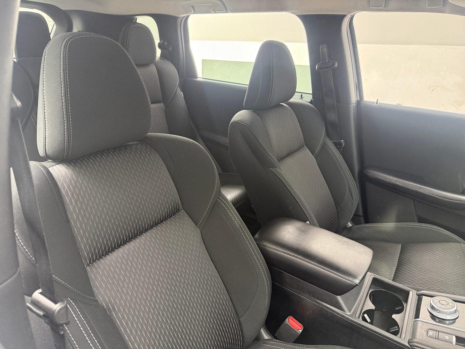 Thumbnail: 2022 Mitsubishi Outlander - 2