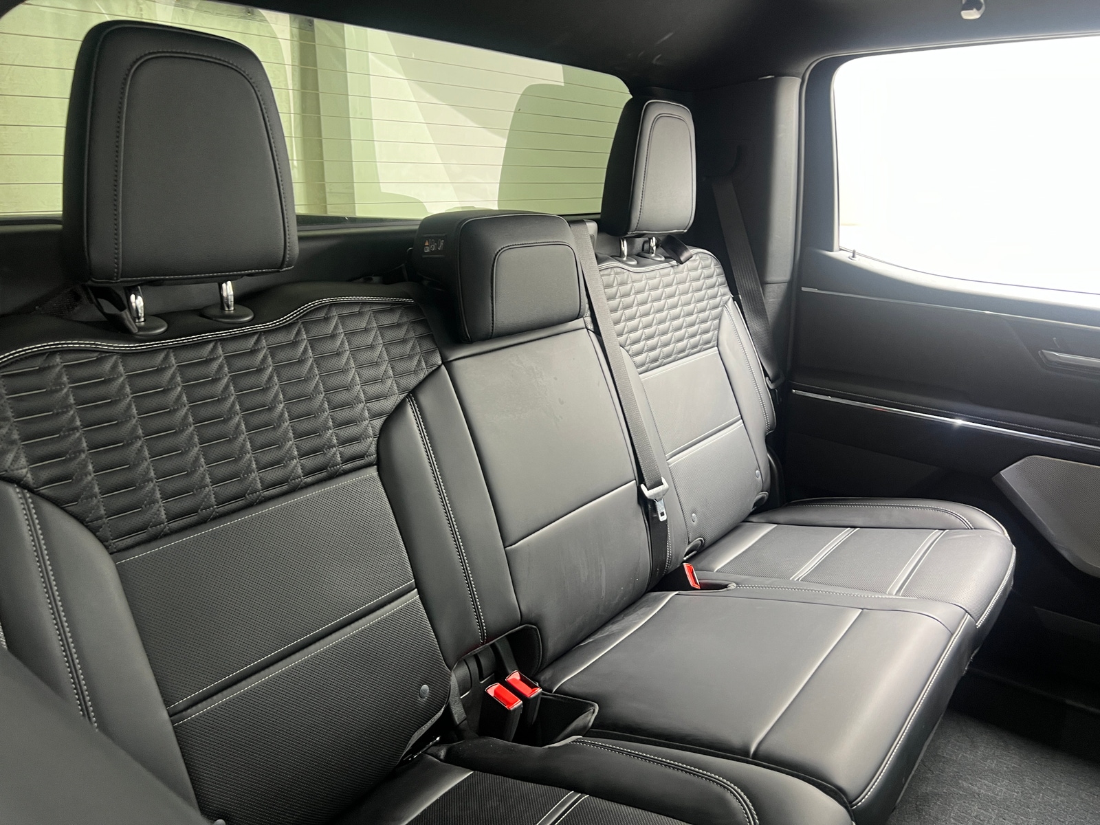 Thumbnail: 2026 GMC Sierra EV - 5
