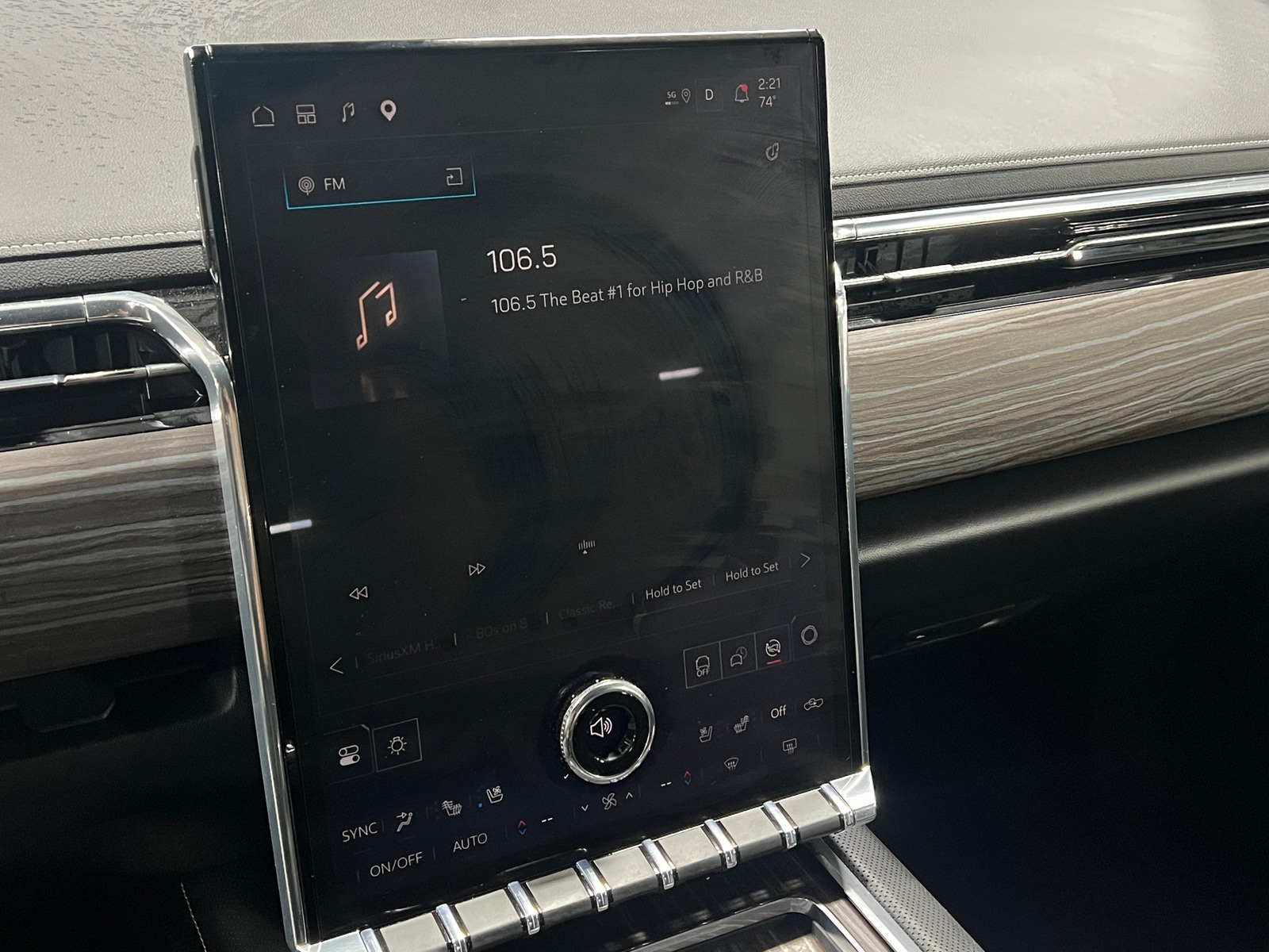 Thumbnail: 2026 GMC Sierra EV - 3