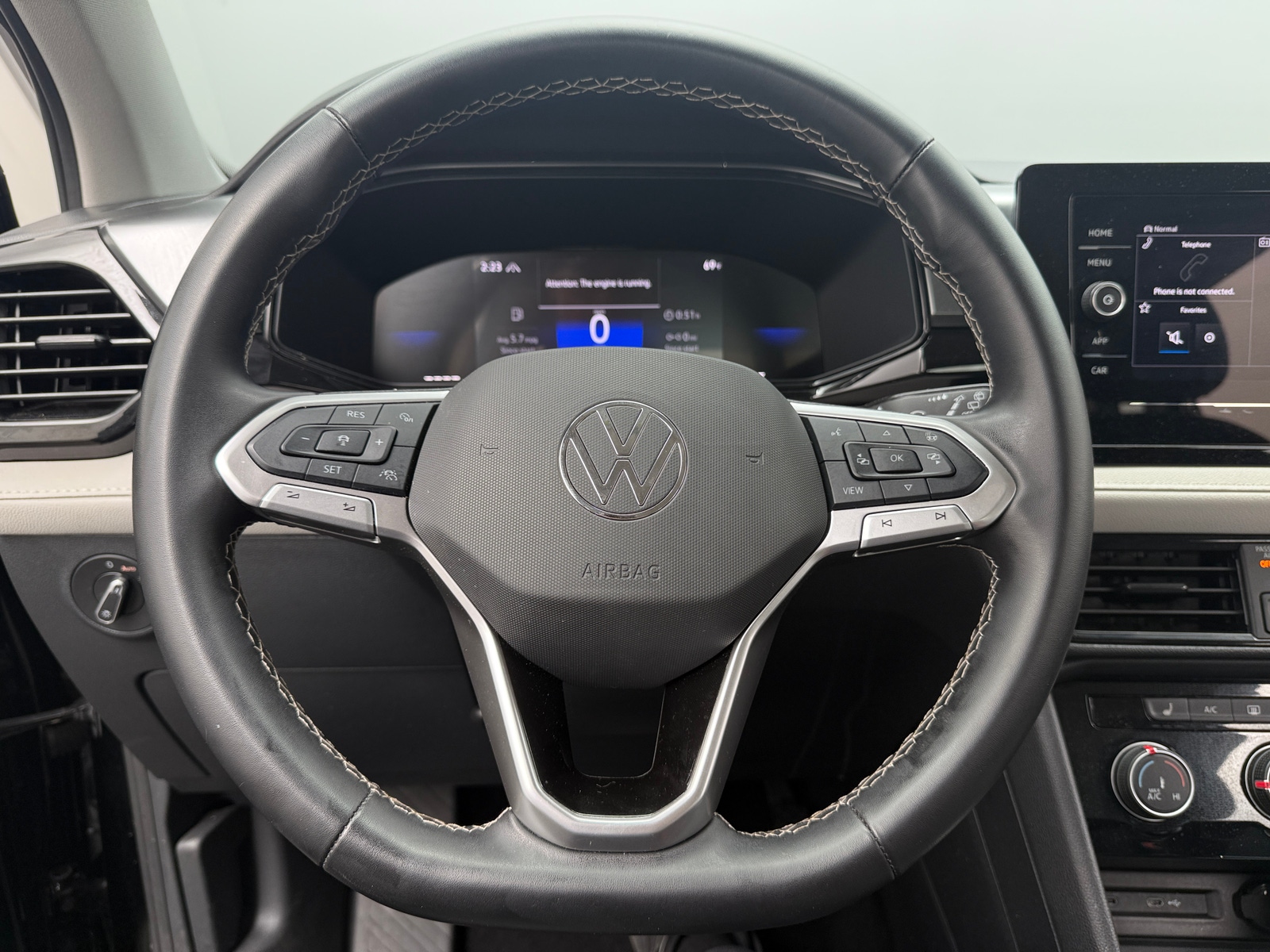 Thumbnail: 2025 Volkswagen Taos - 5