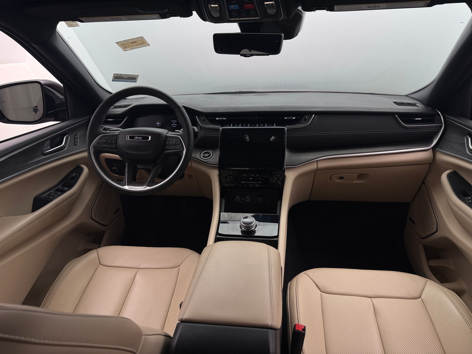 Thumbnail: 2023 Jeep Grand Cherokee L - 2