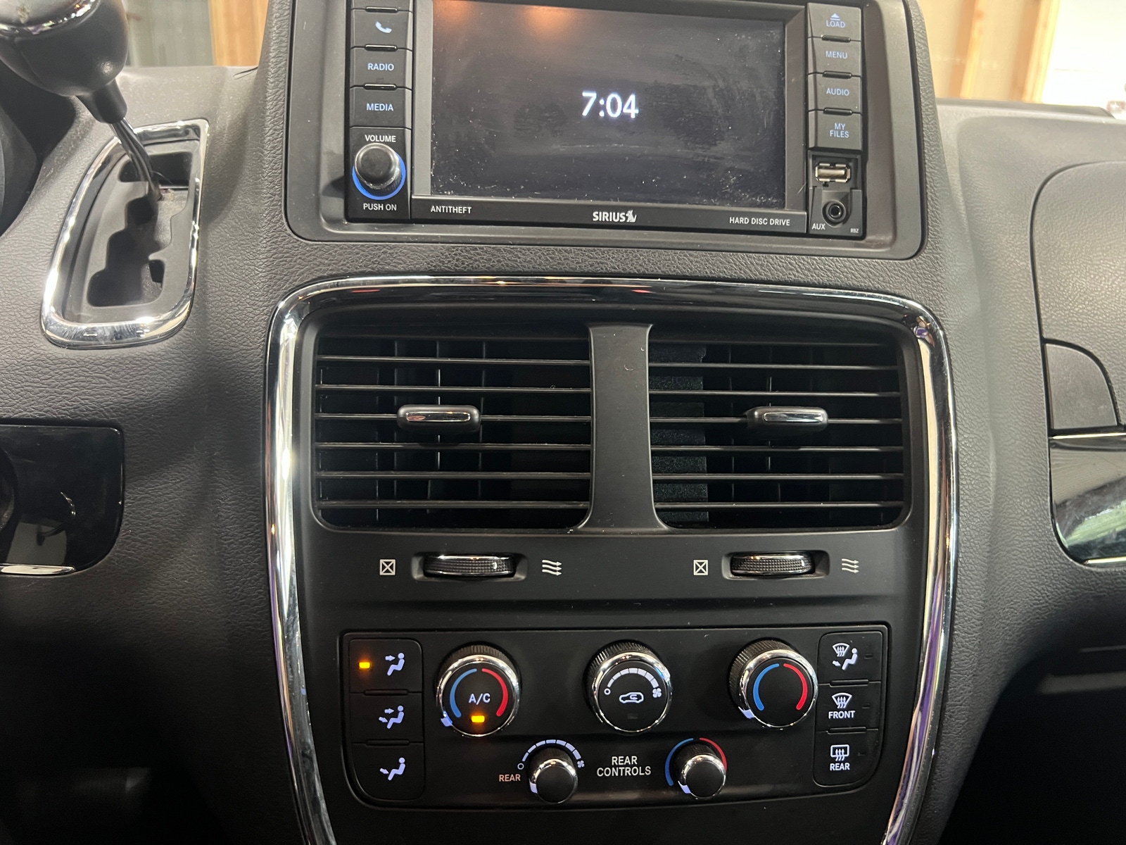 Thumbnail: 2018 Dodge Grand Caravan - 4
