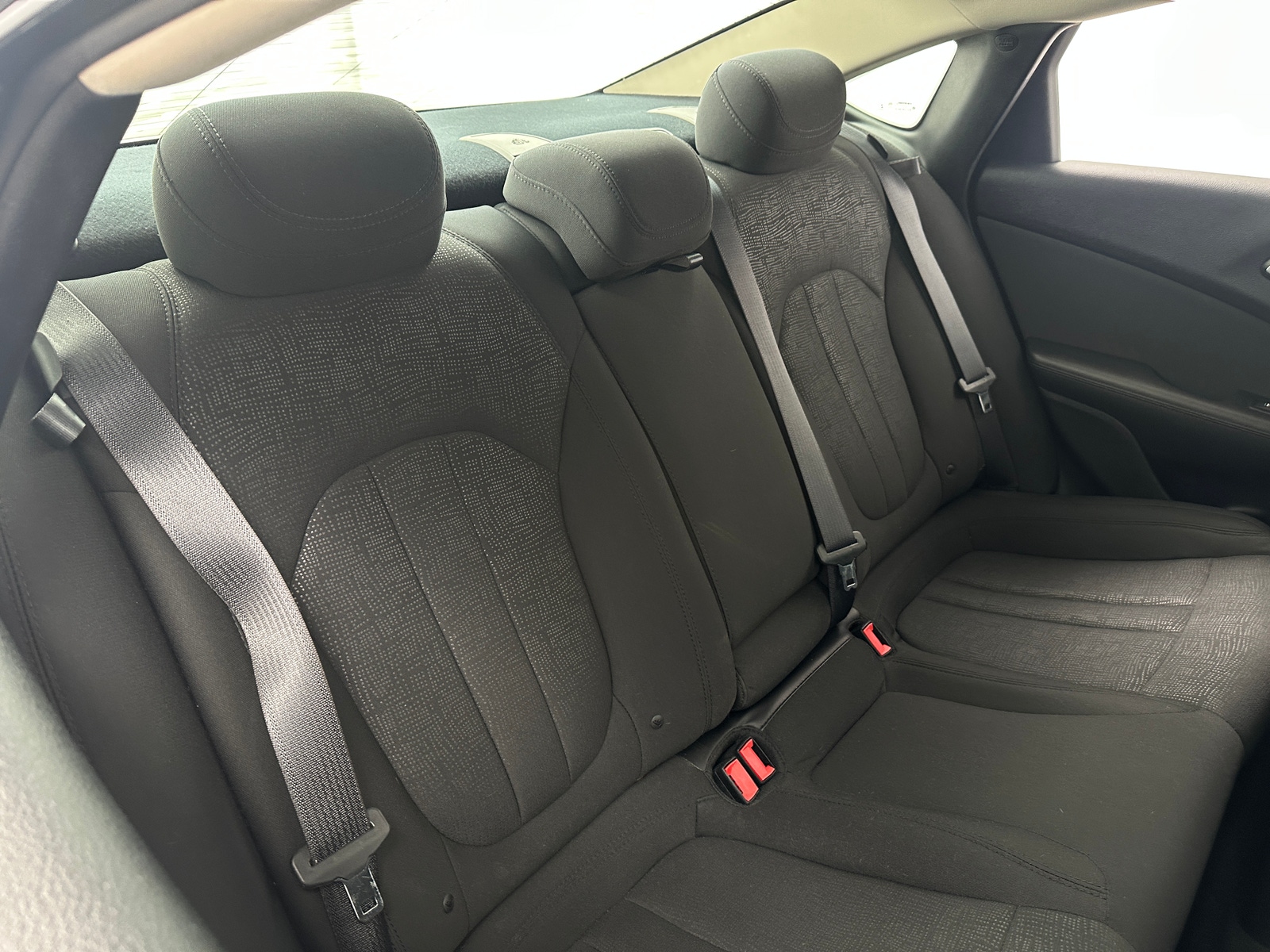 Thumbnail: 2016 Chrysler 200 - 6