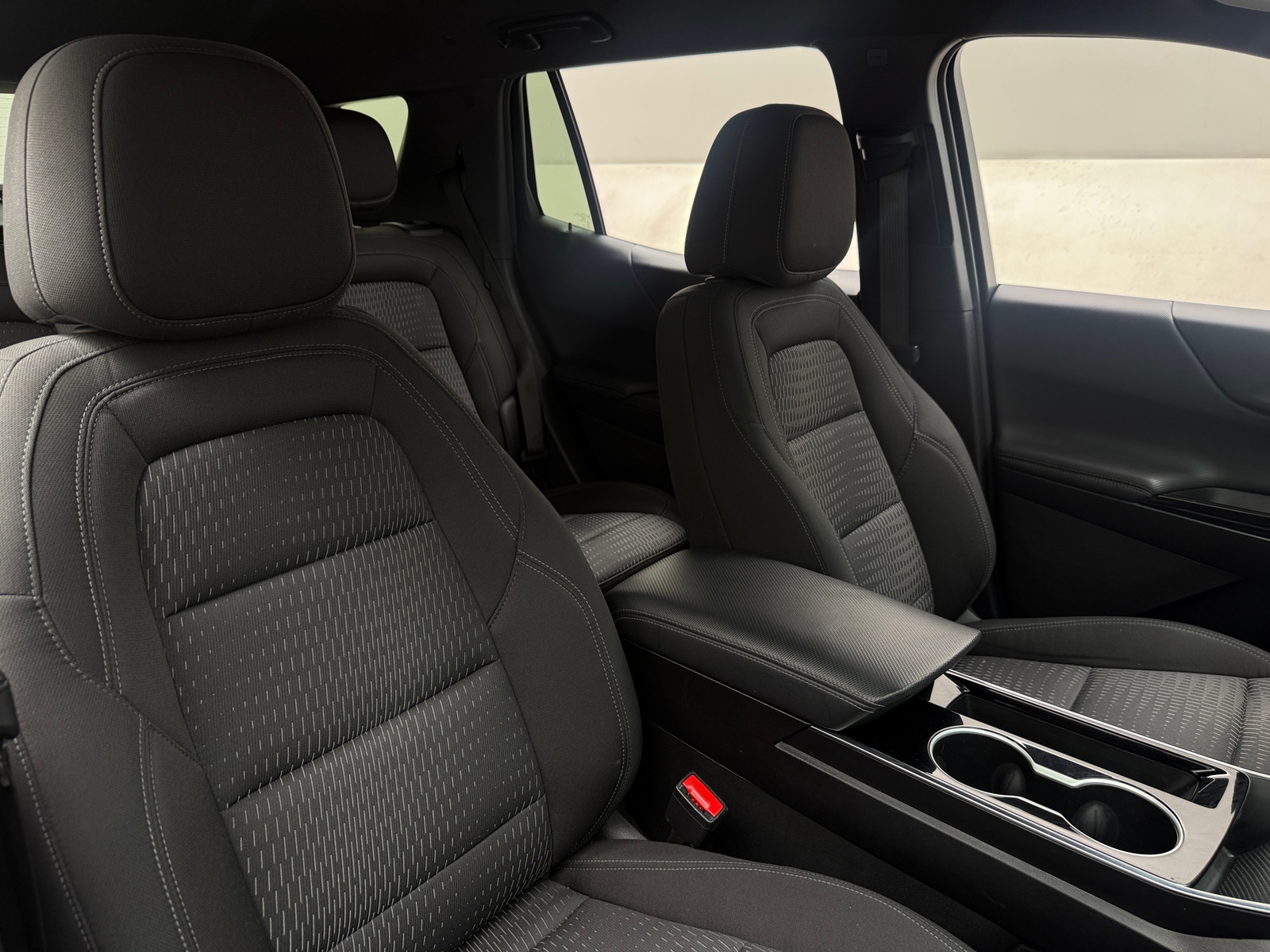 Thumbnail: 2025 Chevrolet Equinox - 2