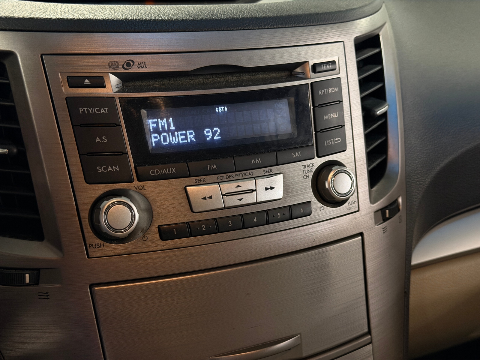 Thumbnail: 2013 Subaru Outback - 4