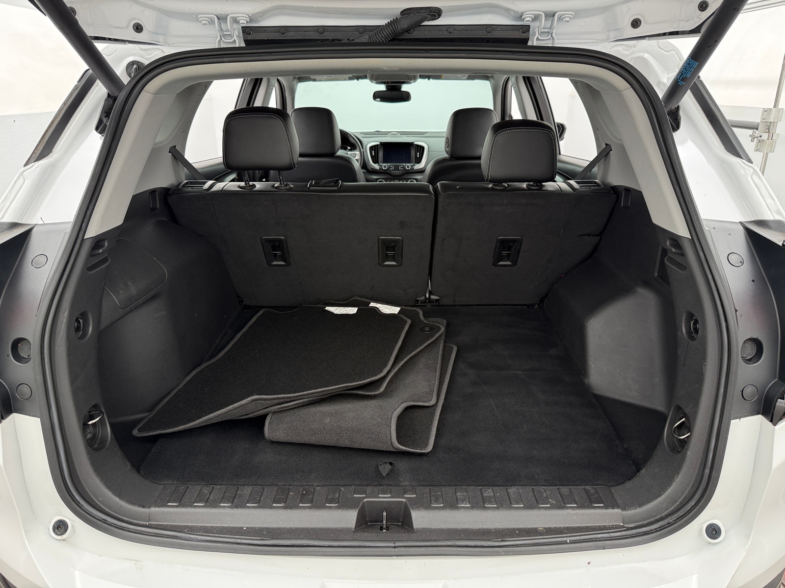Thumbnail: 2024 GMC Terrain - 6