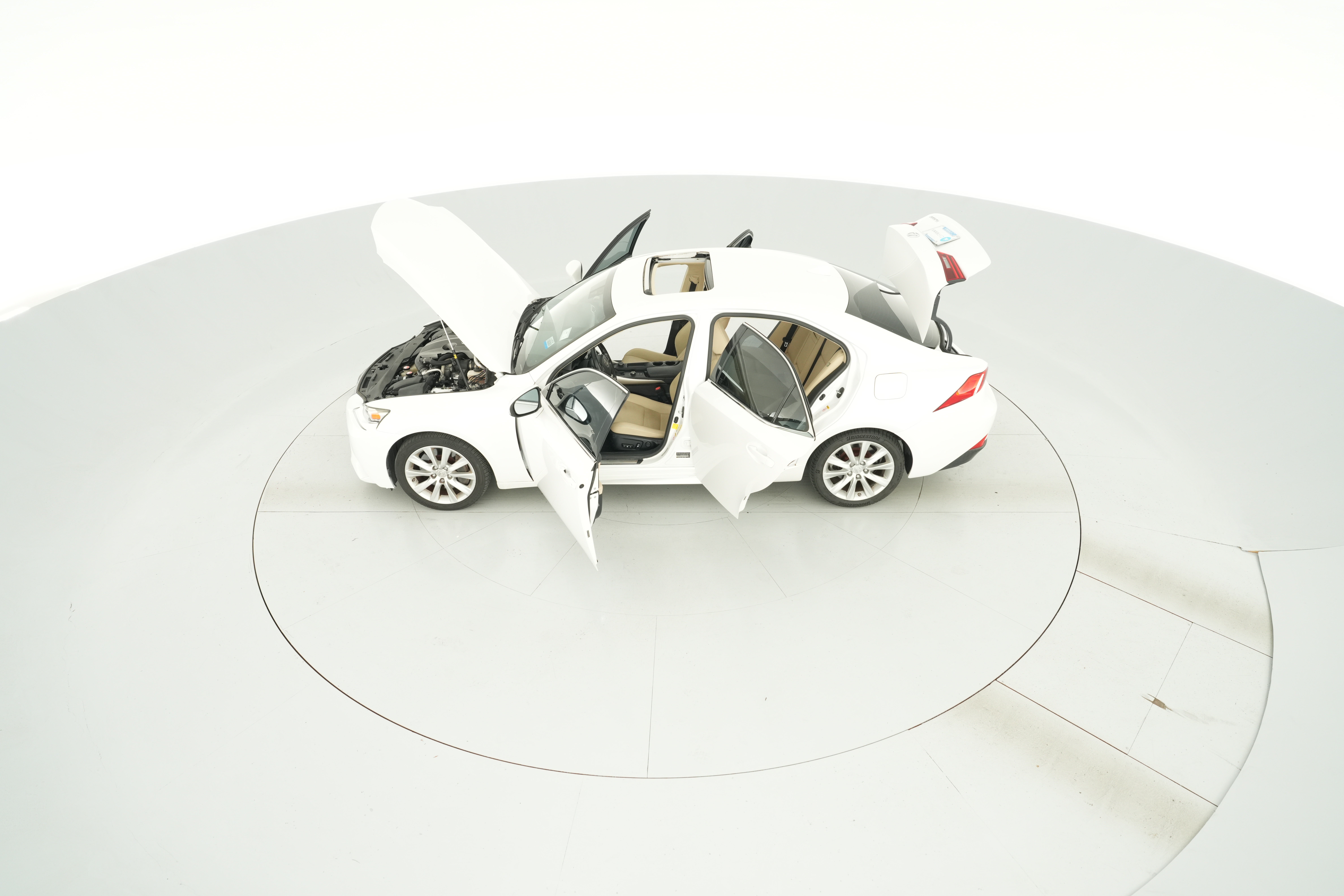 2016 Lexus IS 200t - Photo 43