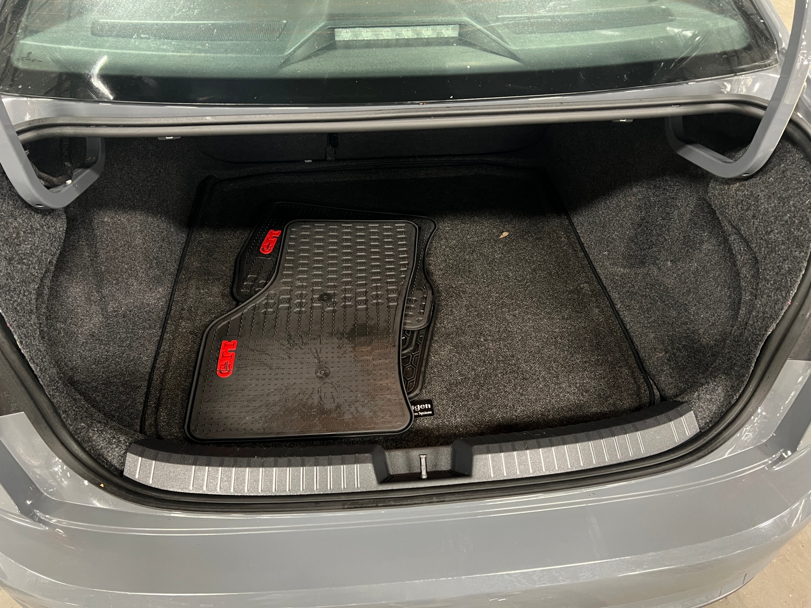 Thumbnail: 2019 Volkswagen Jetta - 6