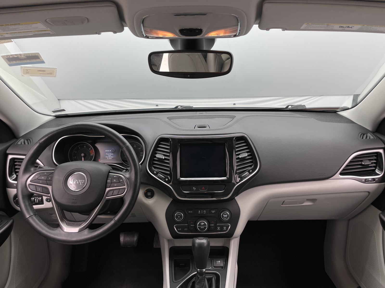 Thumbnail: 2019 Jeep Cherokee - 2