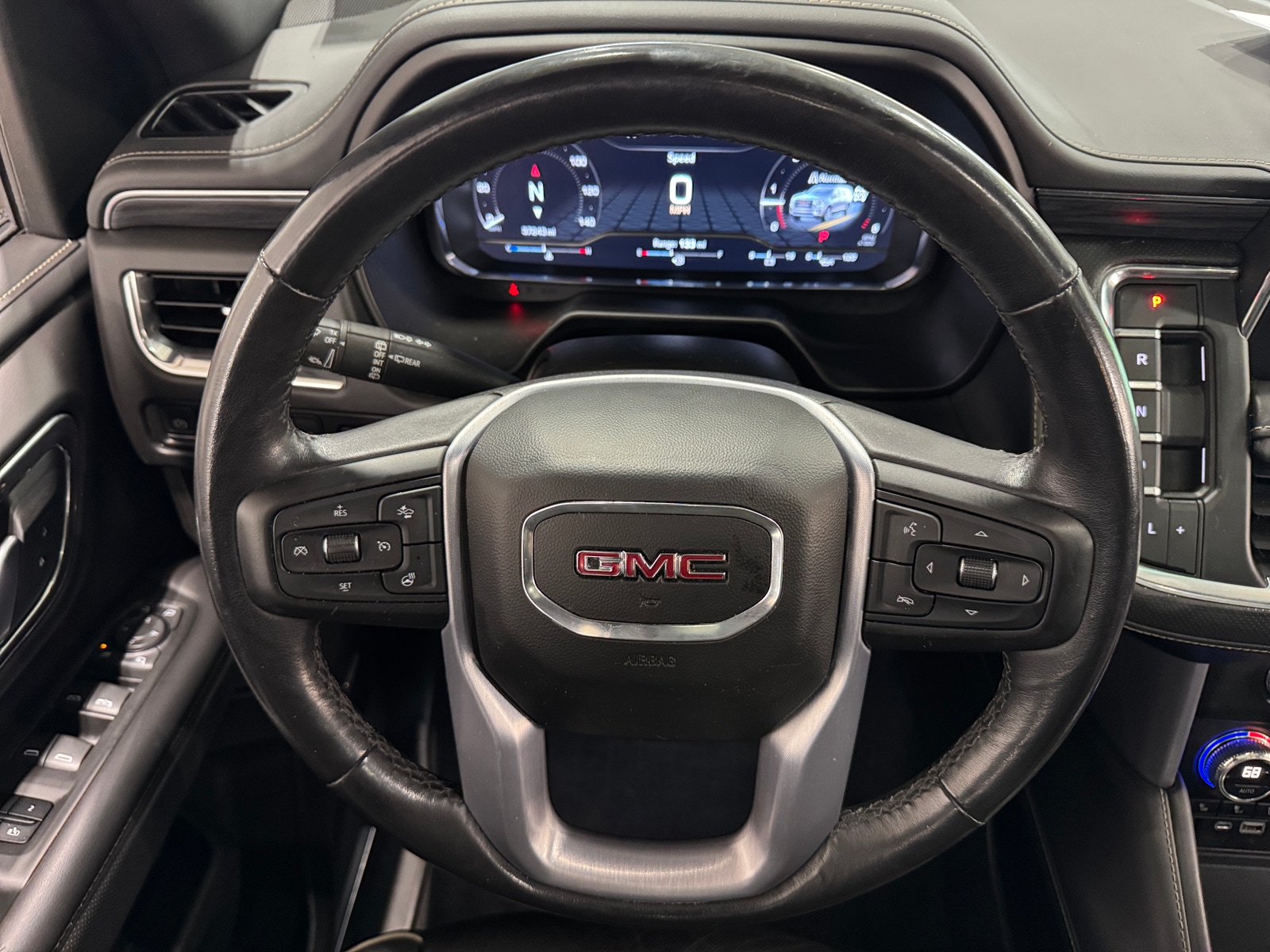 Thumbnail: 2022 GMC Yukon - 4