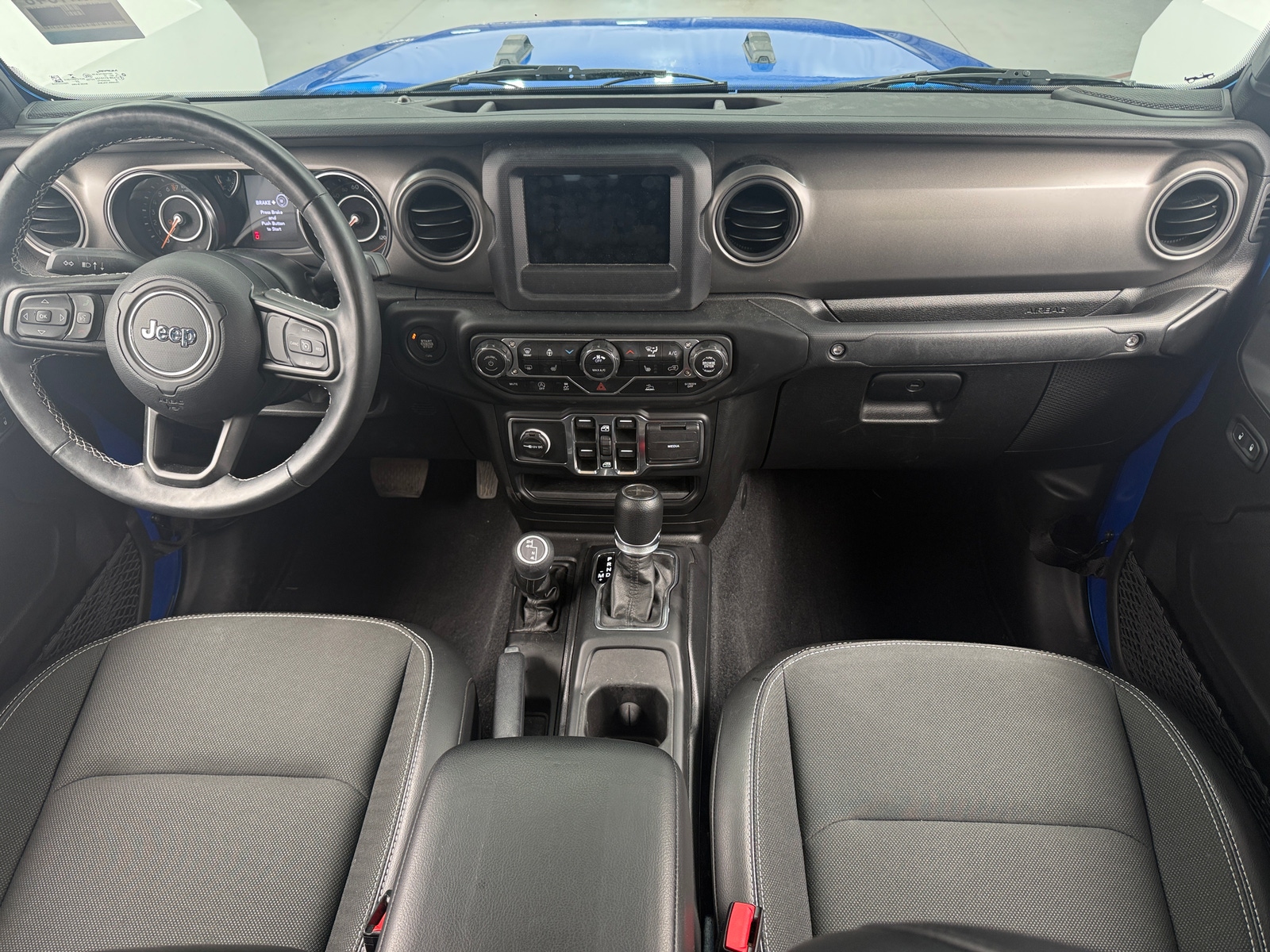 Thumbnail: 2023 Jeep Gladiator - 3