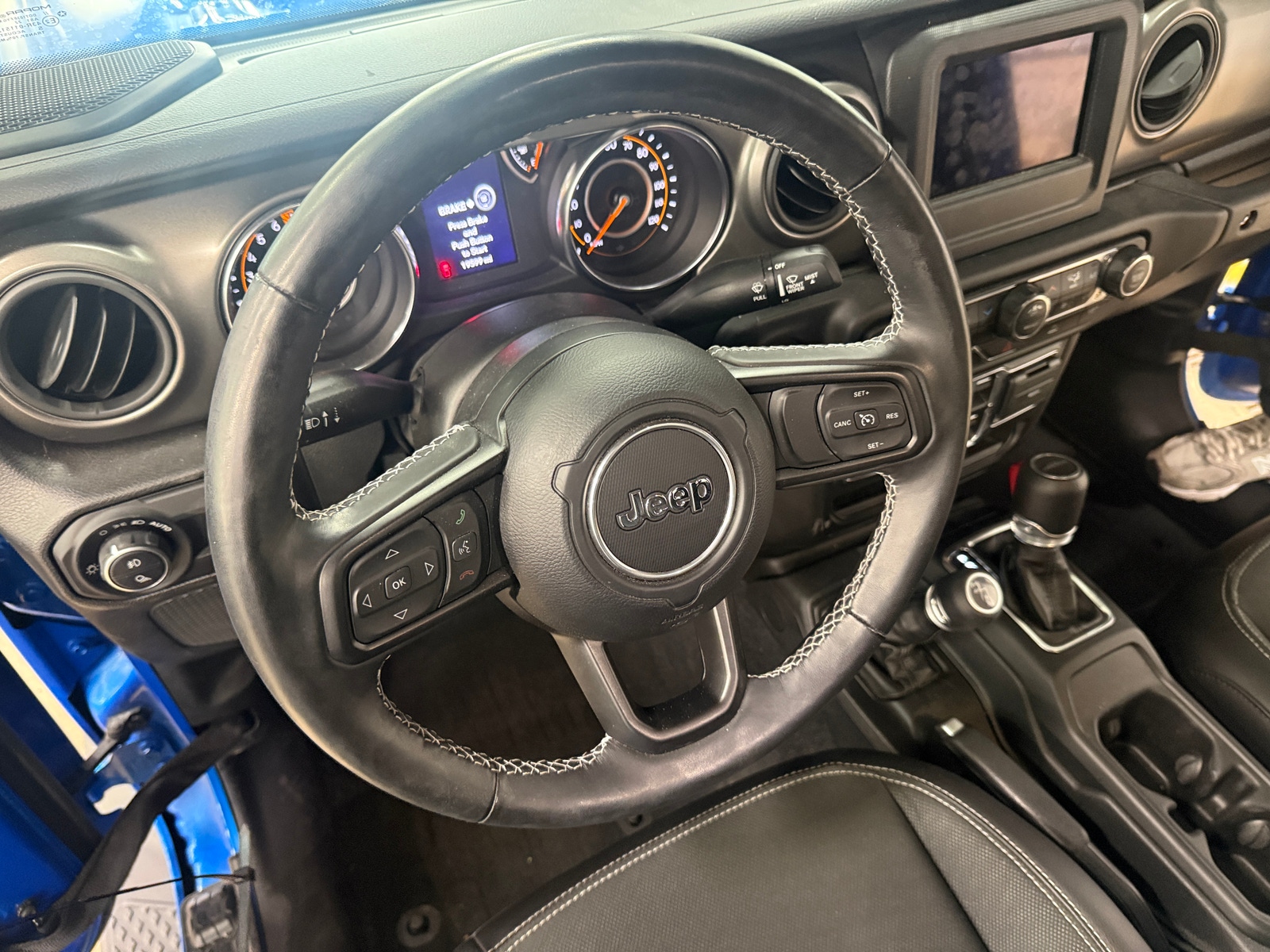 Thumbnail: 2023 Jeep Gladiator - 5