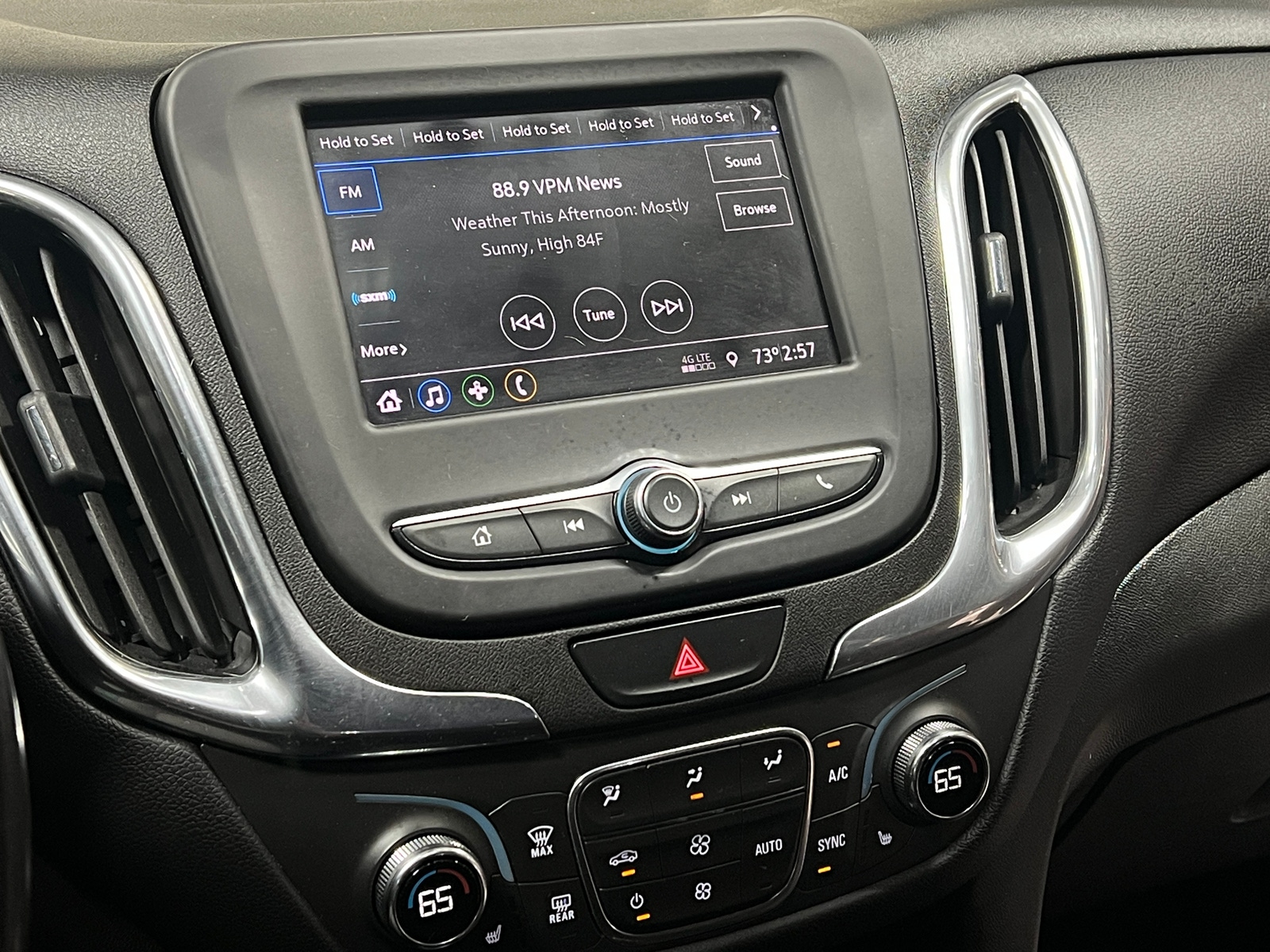 Thumbnail: 2020 Chevrolet Equinox - 4