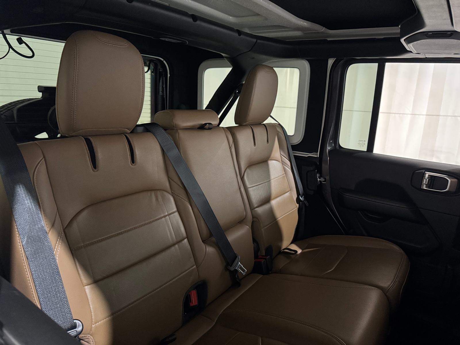 Thumbnail: 2021 Jeep Wrangler - 5