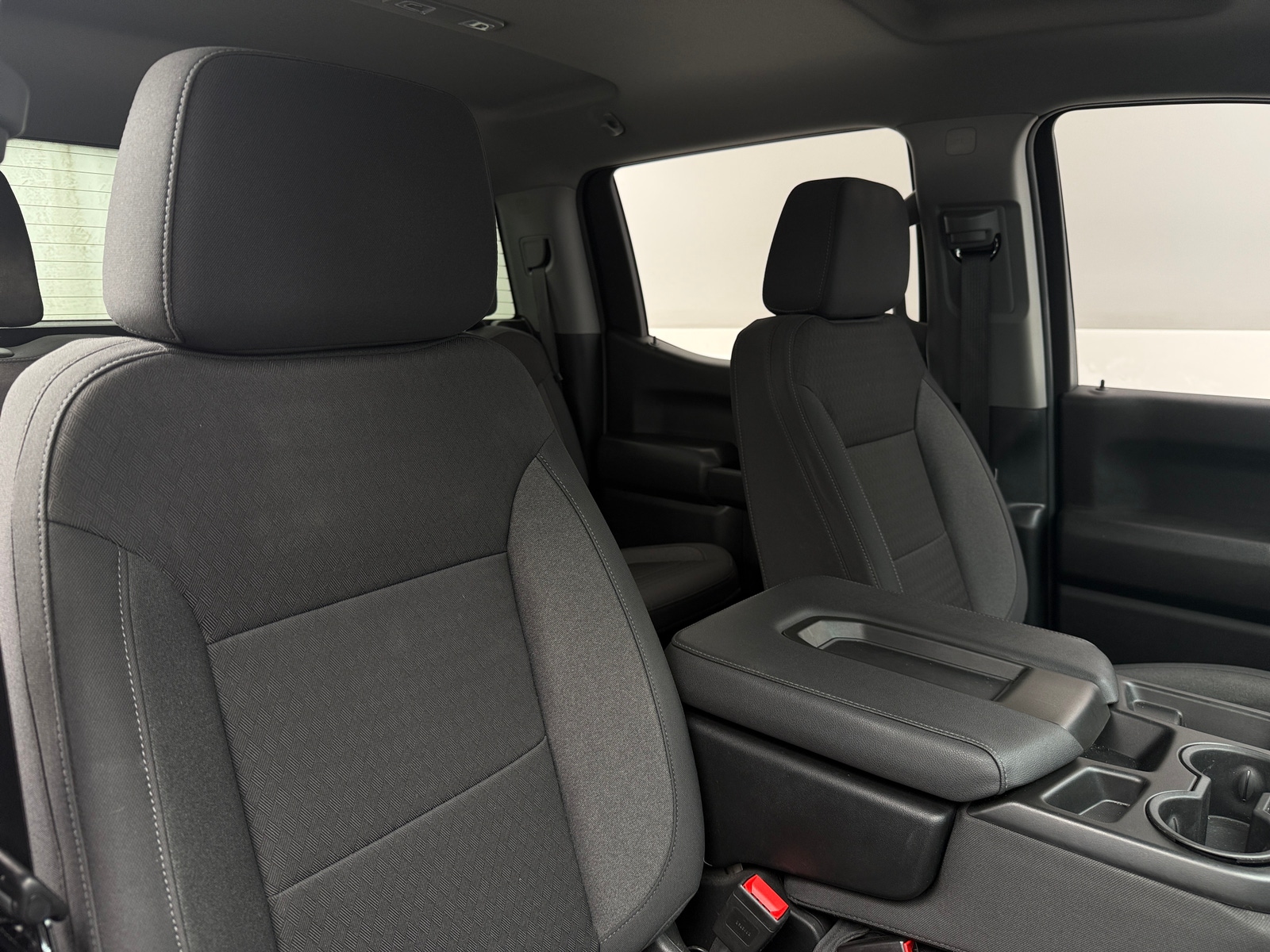 Thumbnail: 2025 Chevrolet Silverado 1500 - 2