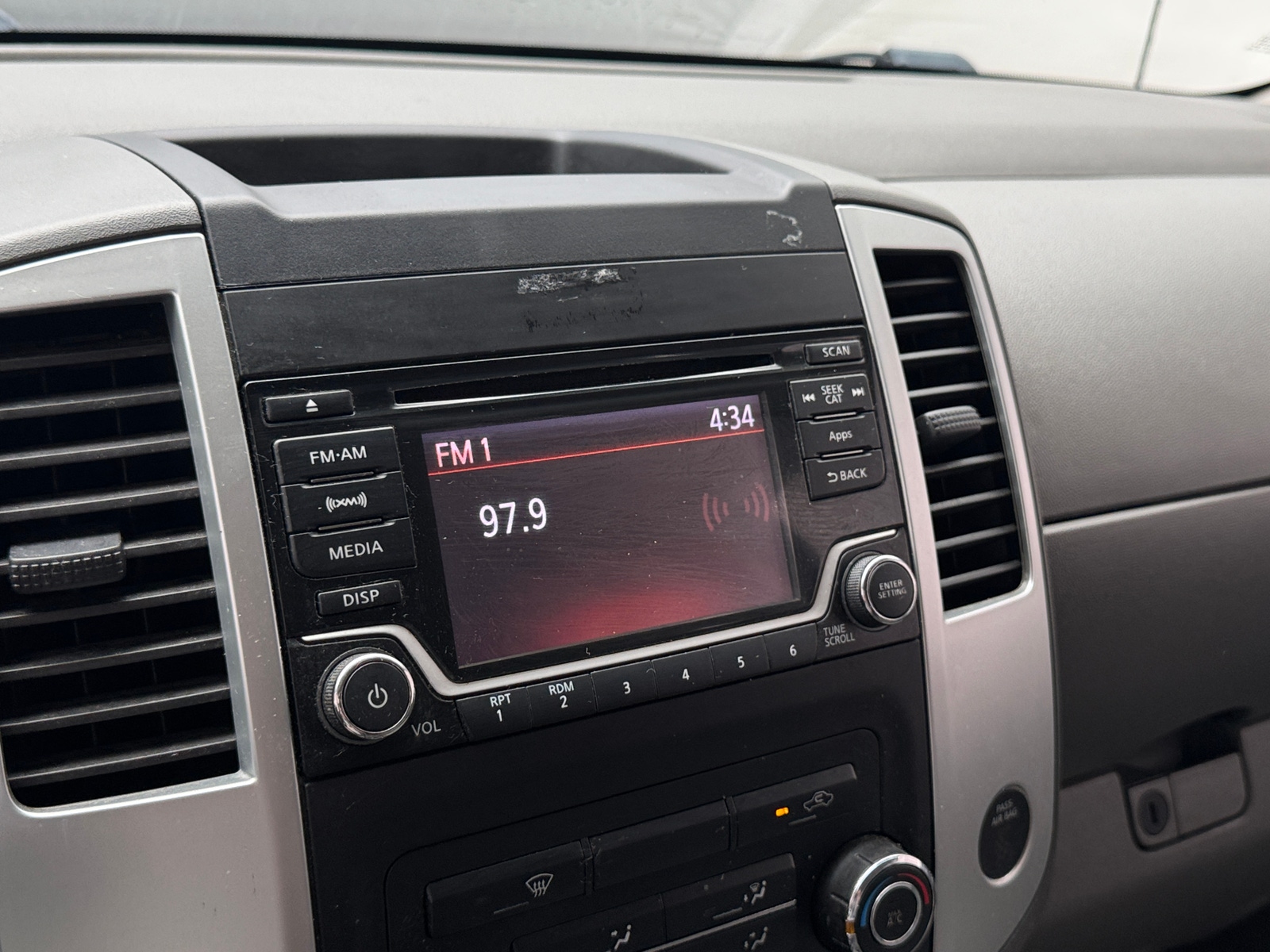 Thumbnail: 2016 Nissan Frontier - 4