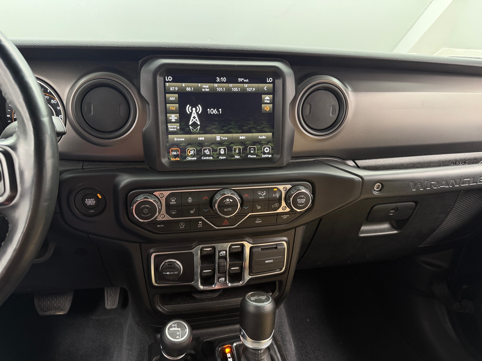 Thumbnail: 2022 Jeep Wrangler - 4