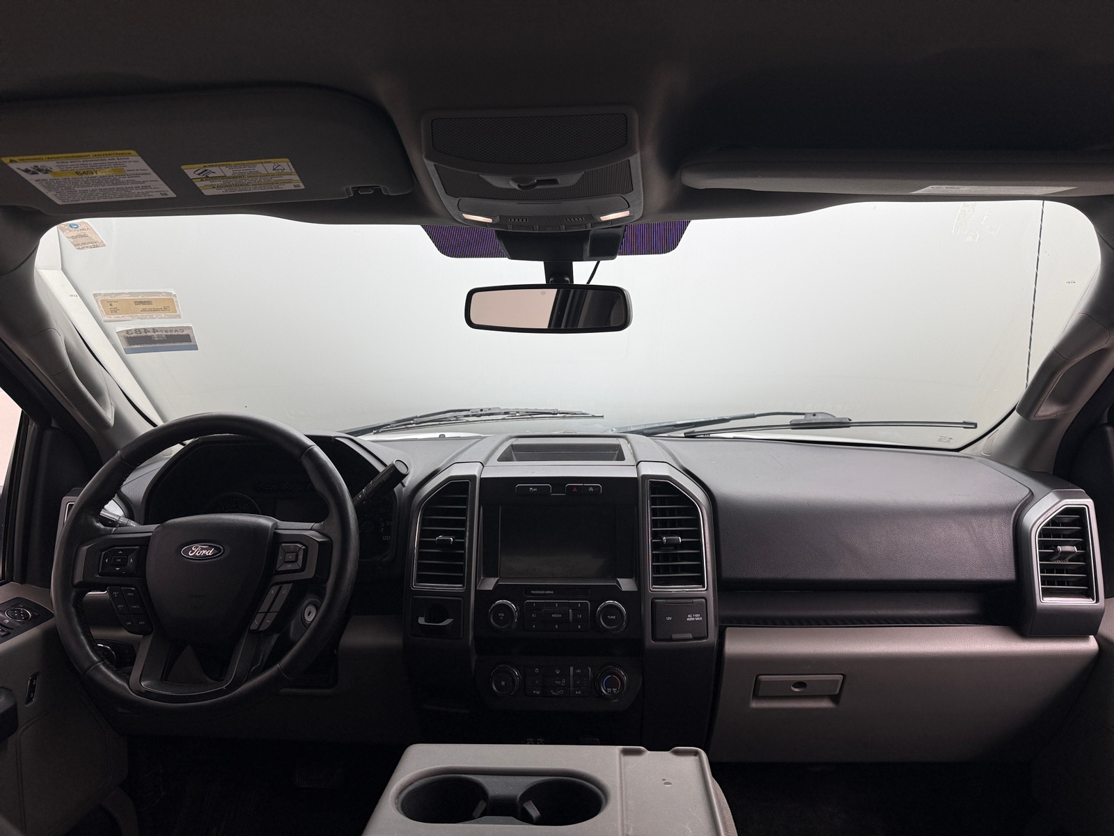 Thumbnail: 2019 Ford Econoline - 3