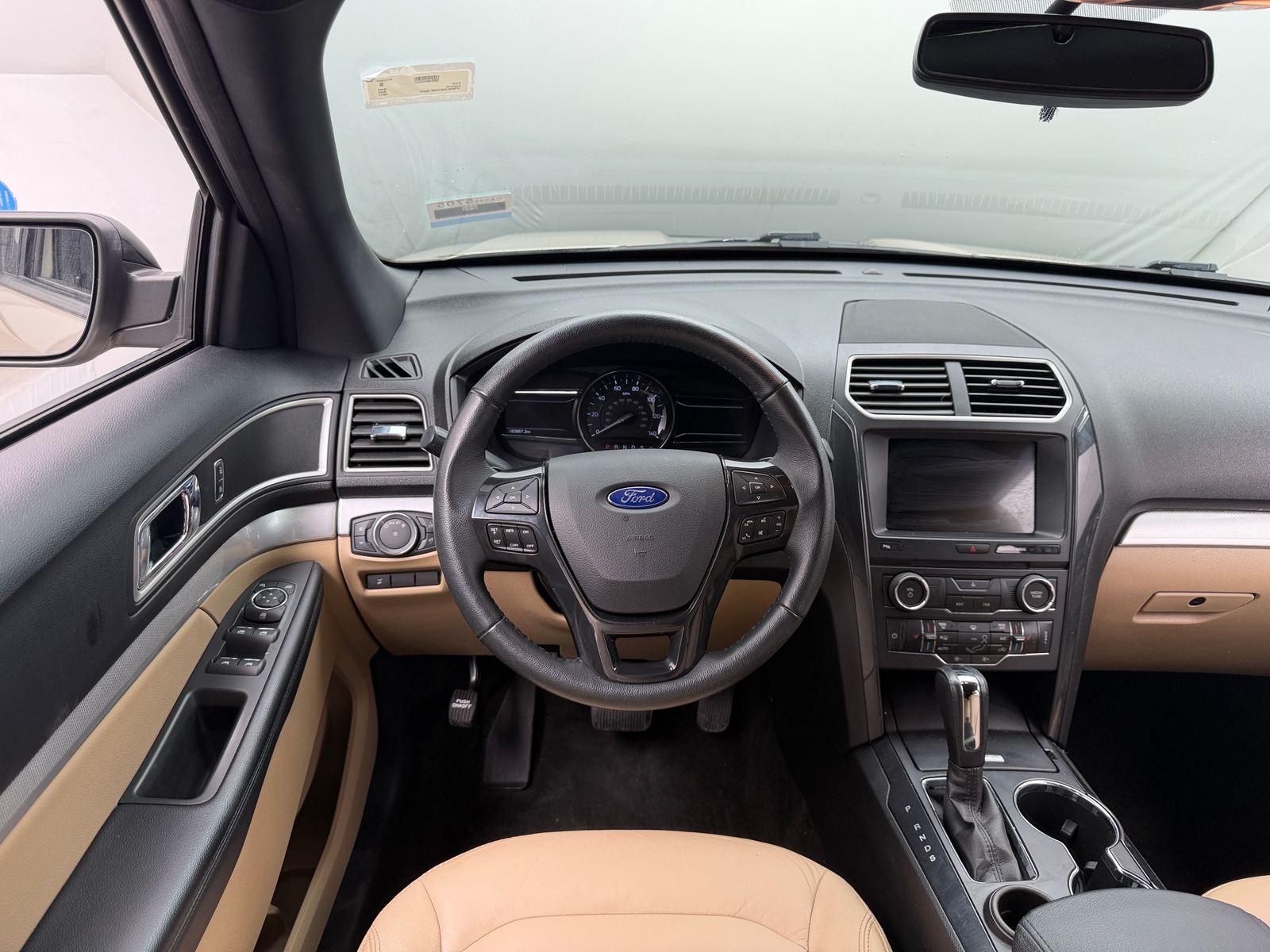 Thumbnail: 2017 Ford Explorer - 4