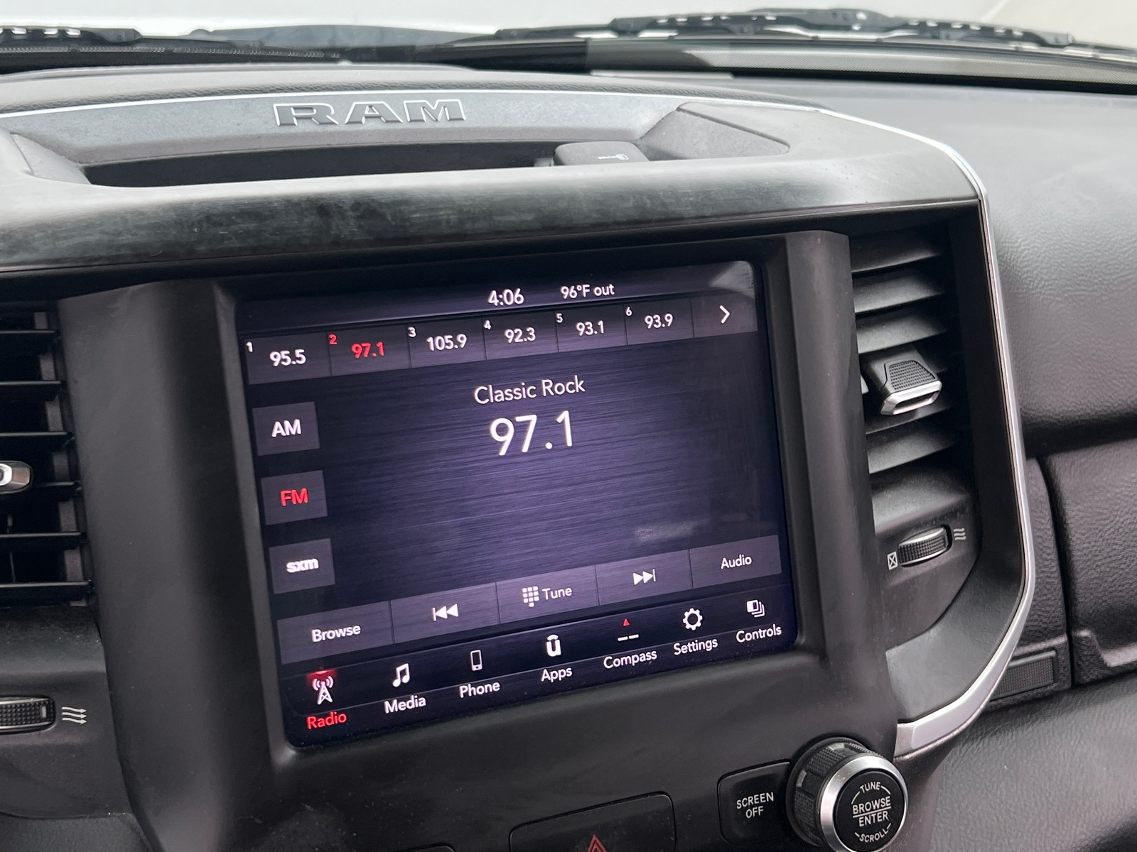Thumbnail: 2019 RAM 1500 - 4