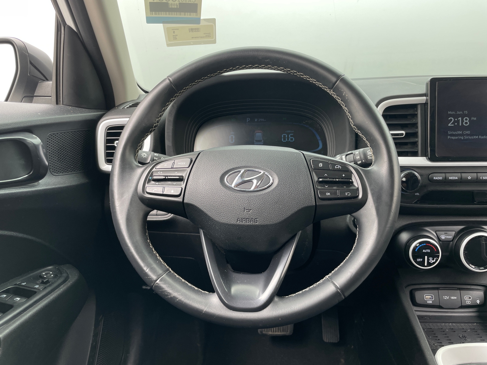Thumbnail: 2023 Hyundai Venue - 5