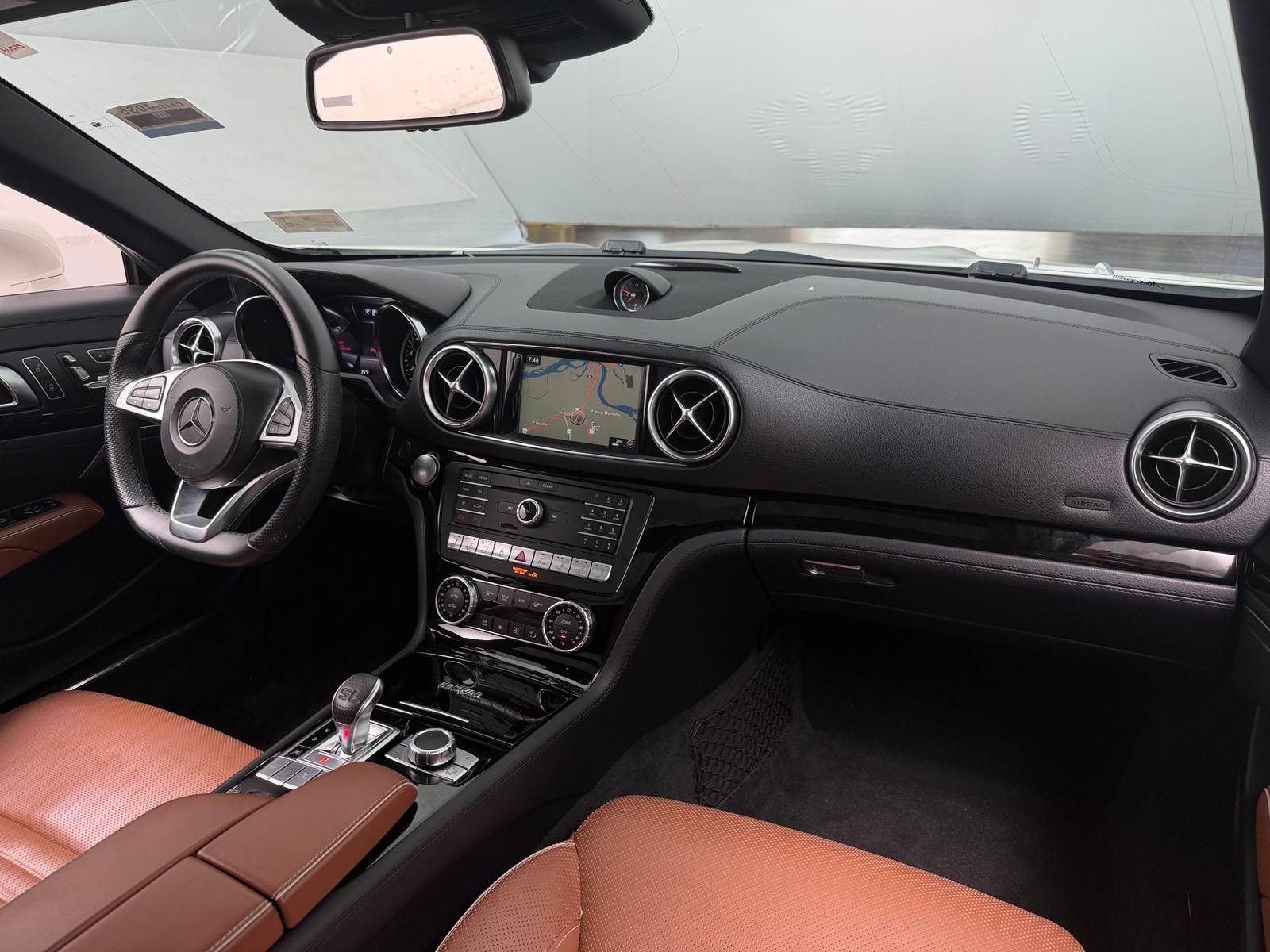 Thumbnail: 2019 Mercedes-Benz SL-Class - 2