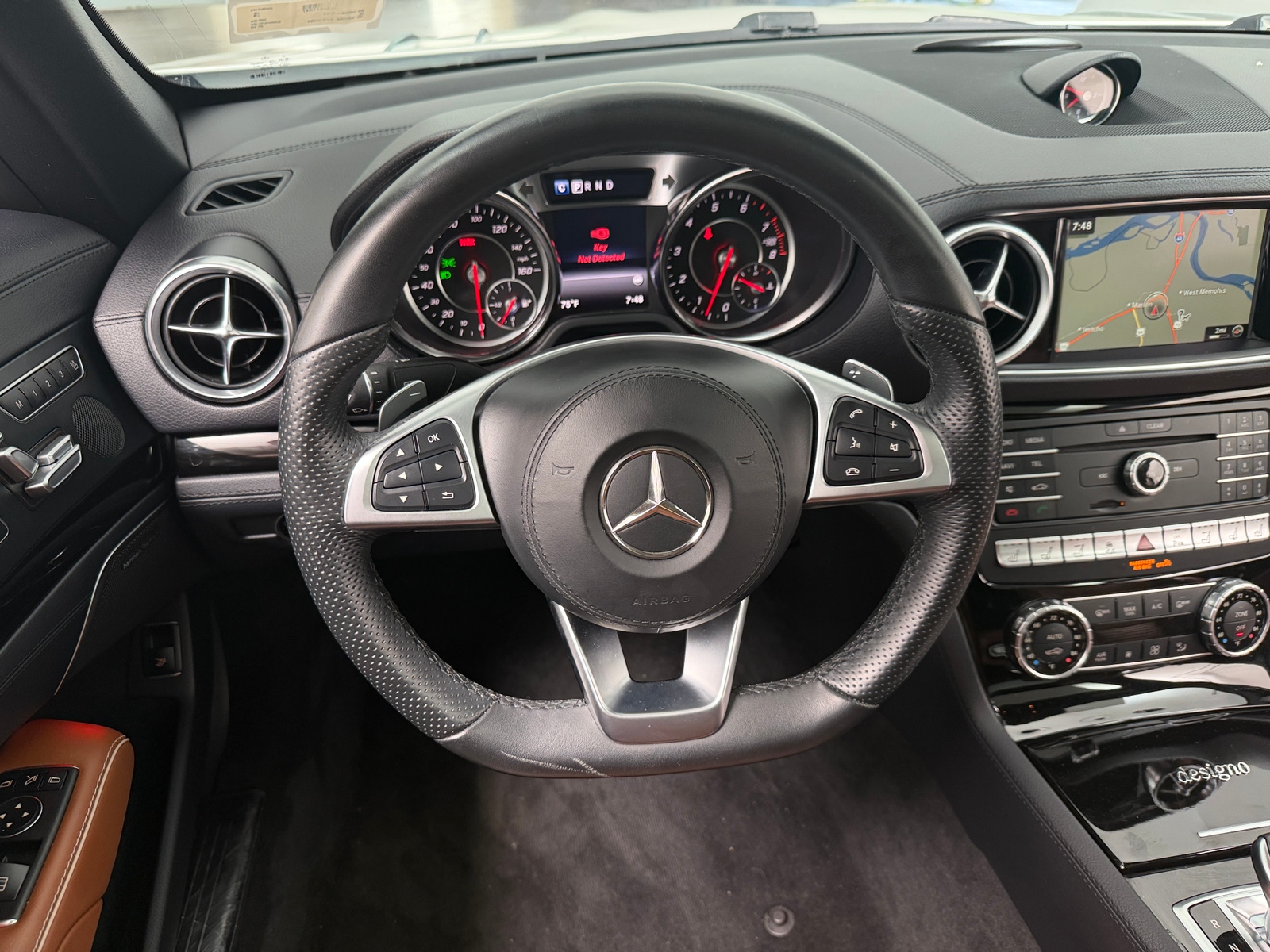 Thumbnail: 2019 Mercedes-Benz SL-Class - 4