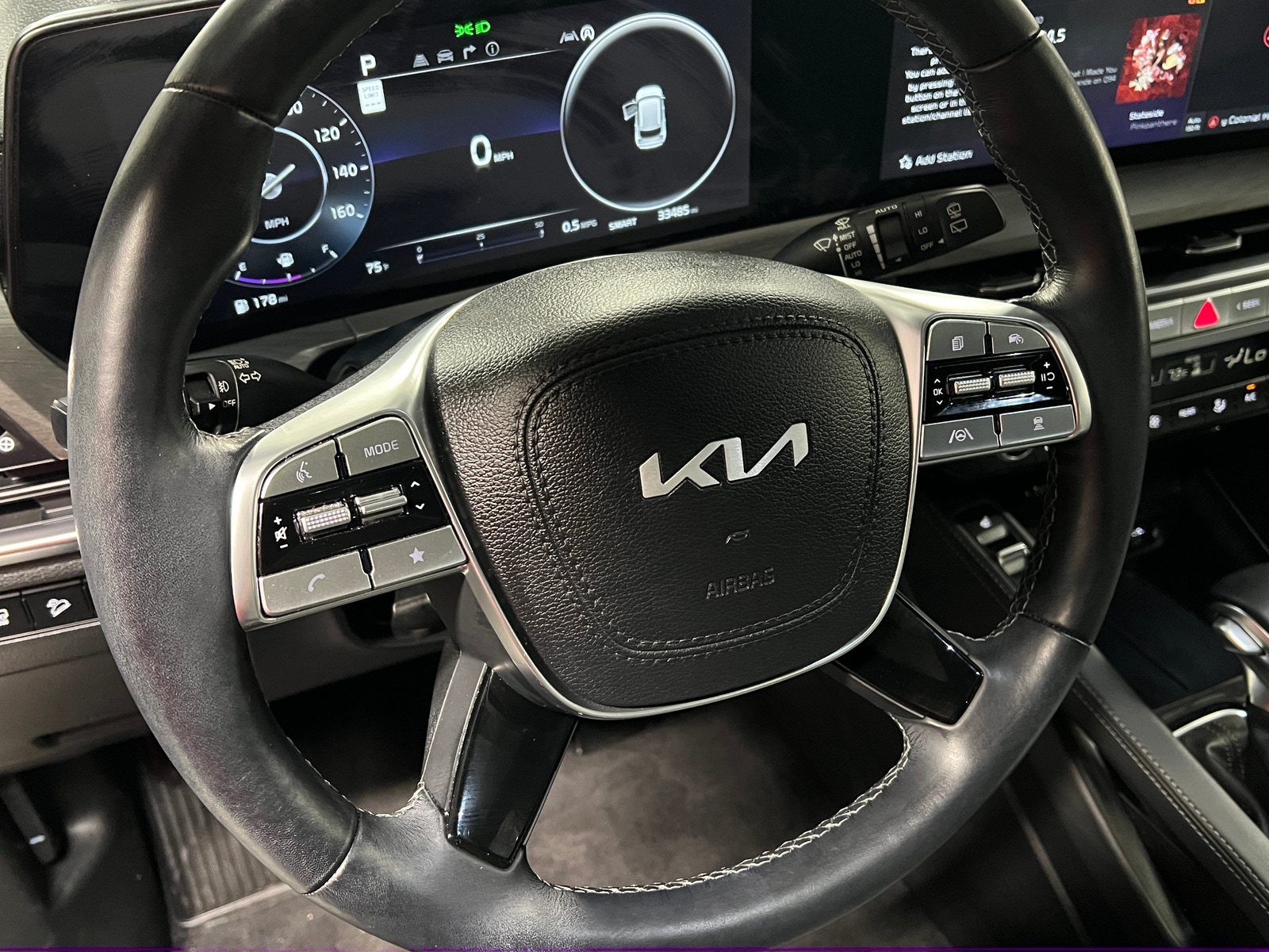 Thumbnail: 2024 Kia Telluride - 4