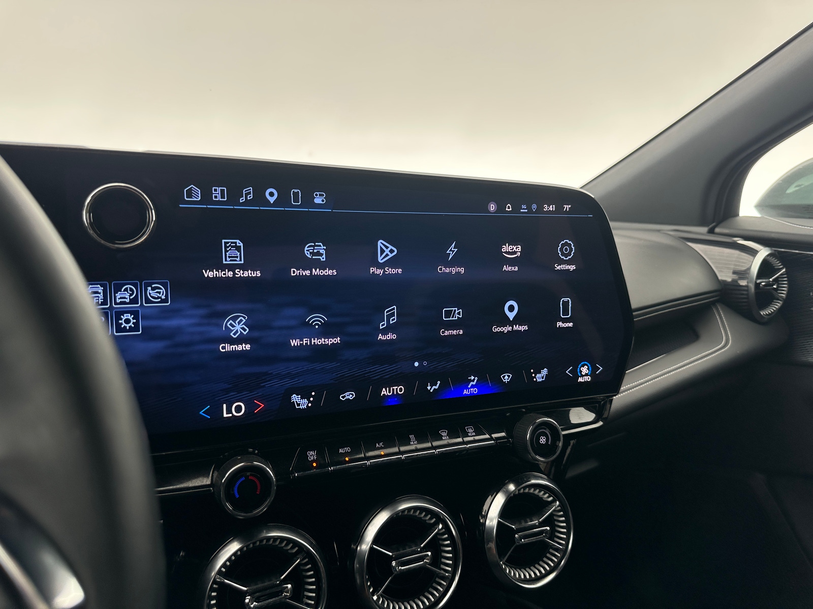 Thumbnail: 2025 Chevrolet Blazer EV - 3