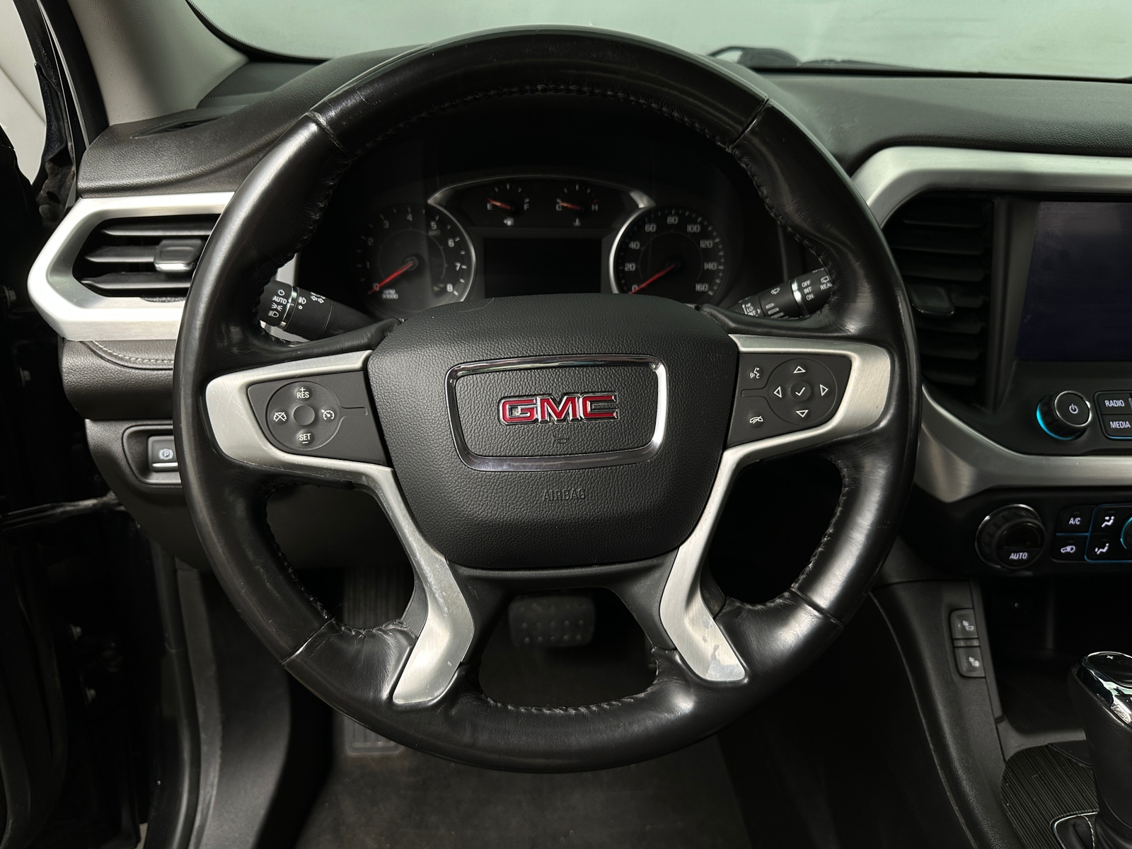 Thumbnail: 2019 GMC Acadia - 4