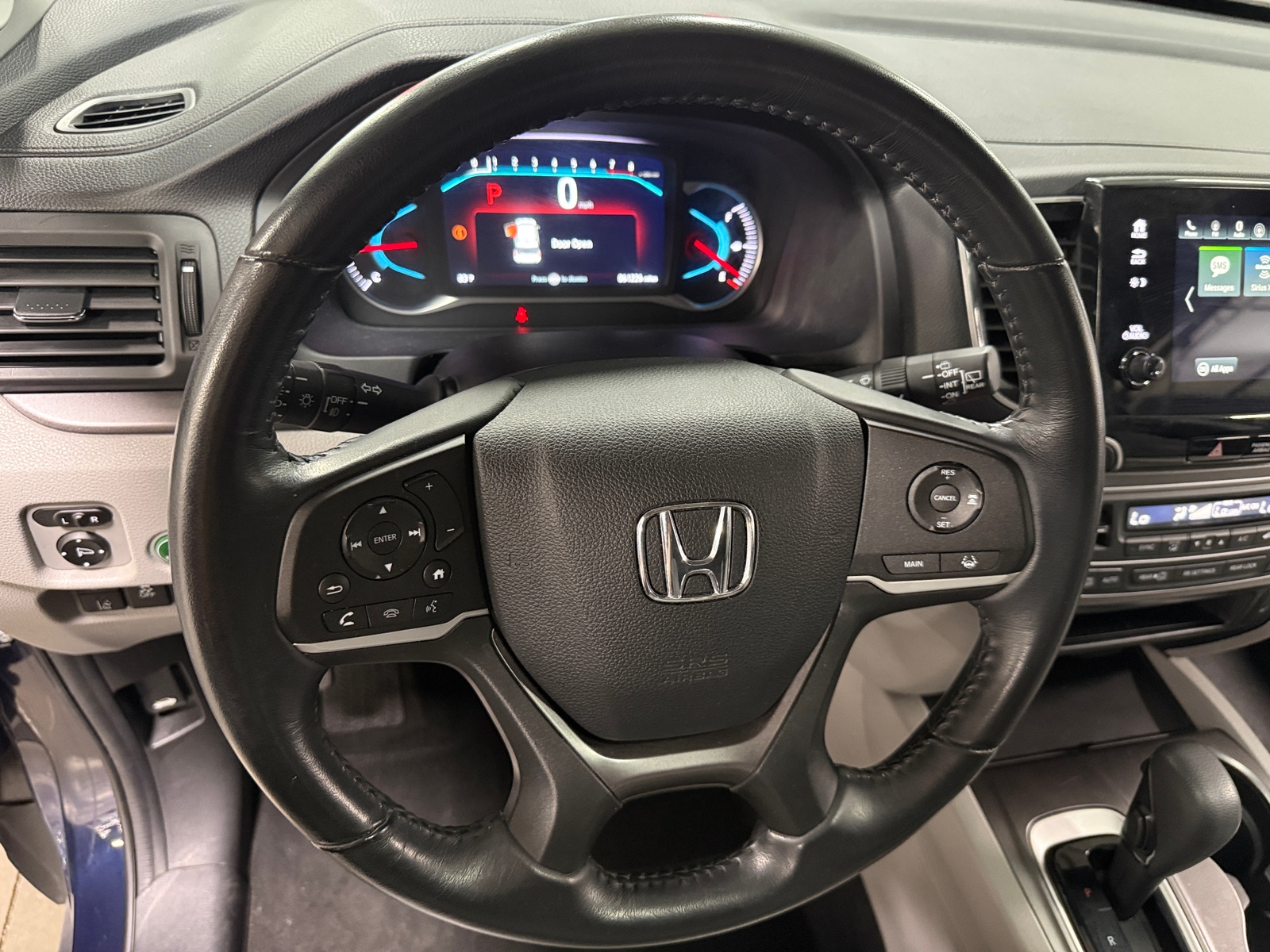 Thumbnail: 2019 Honda Pilot - 4