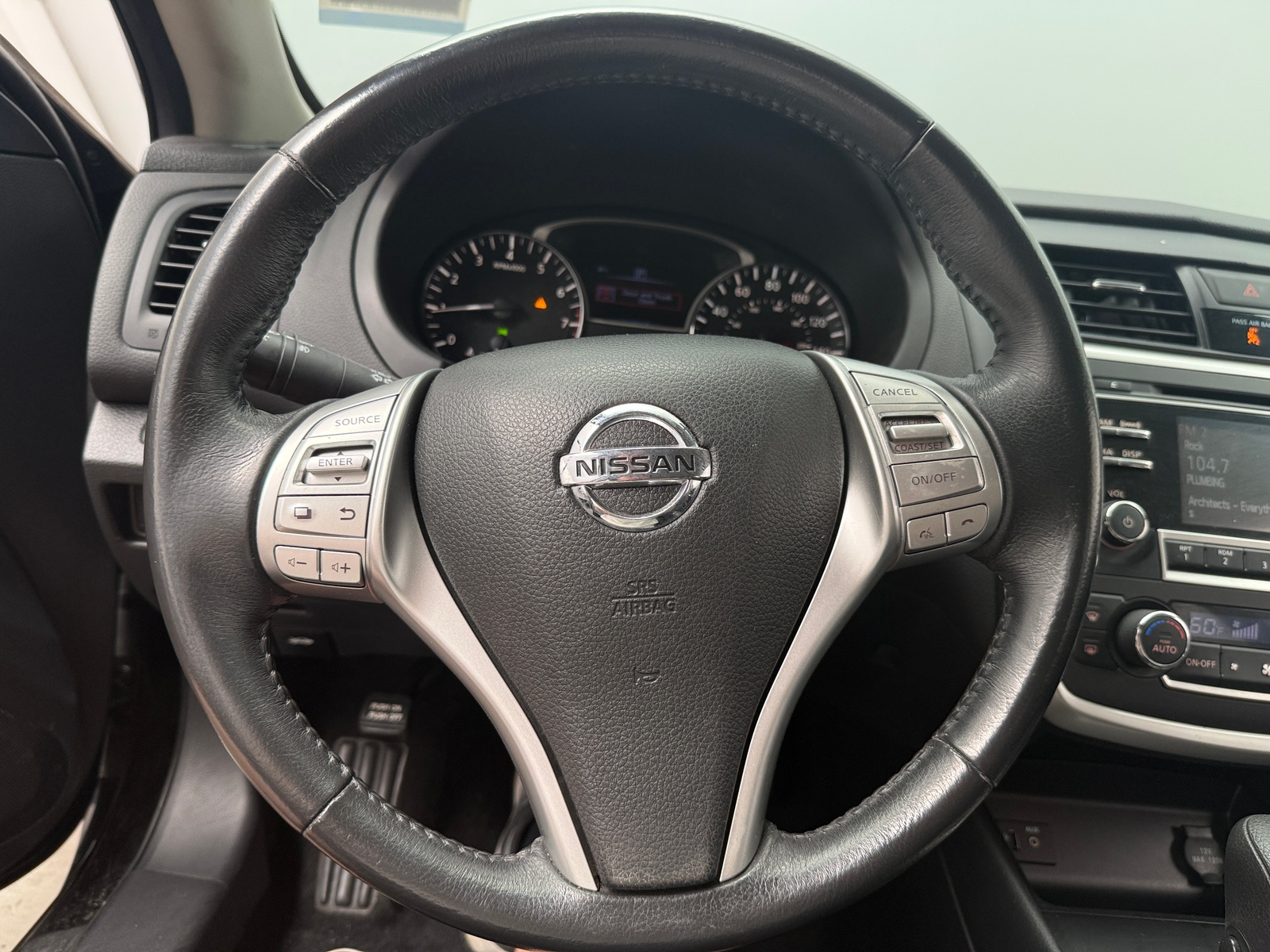 Thumbnail: 2016 Nissan Altima - 5