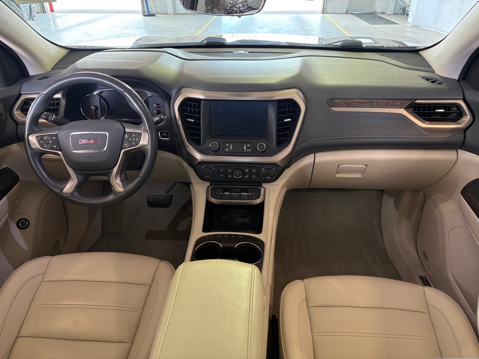 Thumbnail: 2020 GMC Acadia - 2