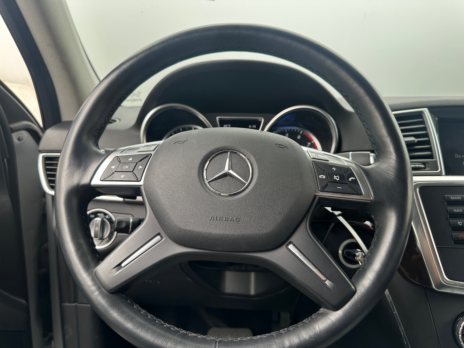 Thumbnail: 2014 Mercedes-Benz M-Class - 4