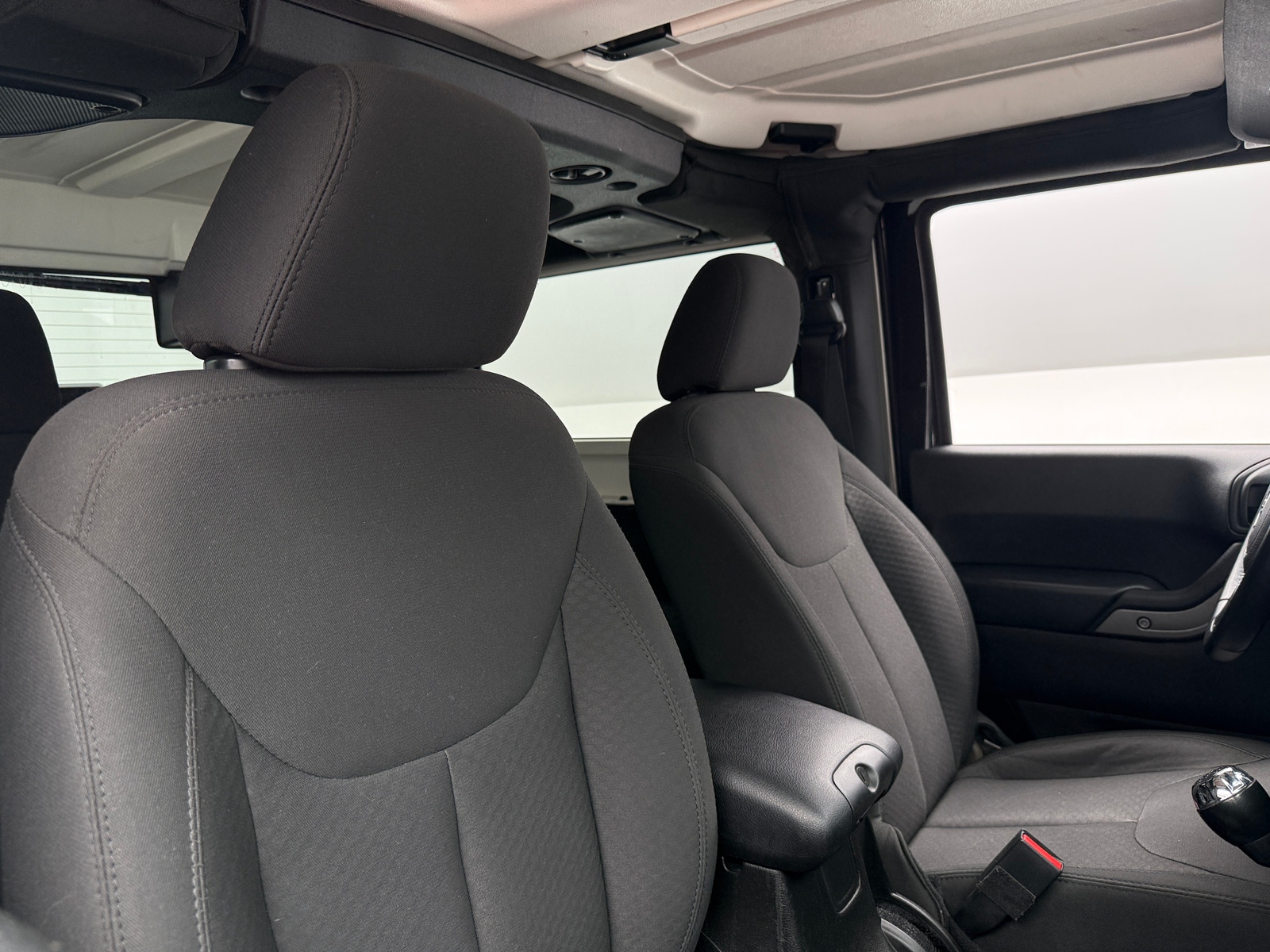 Thumbnail: 2017 Jeep Wrangler - 2