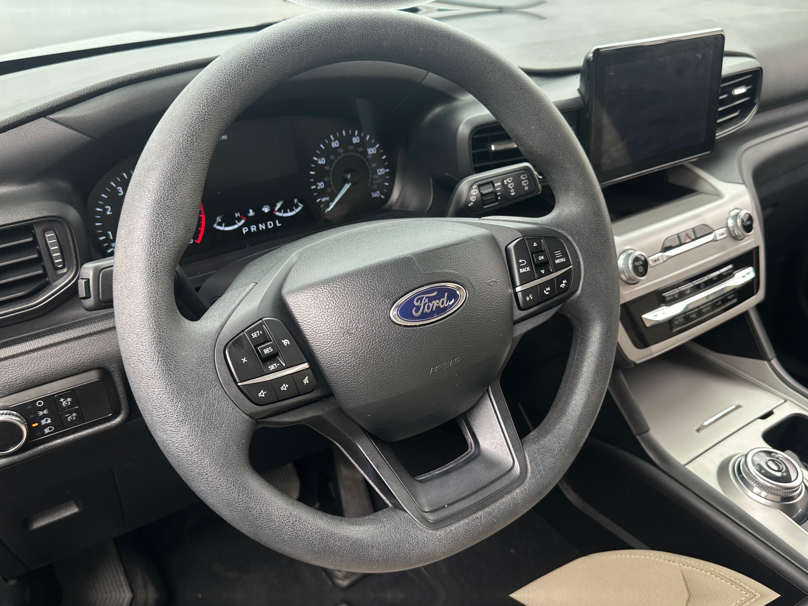 Thumbnail: 2023 Ford Explorer - 5